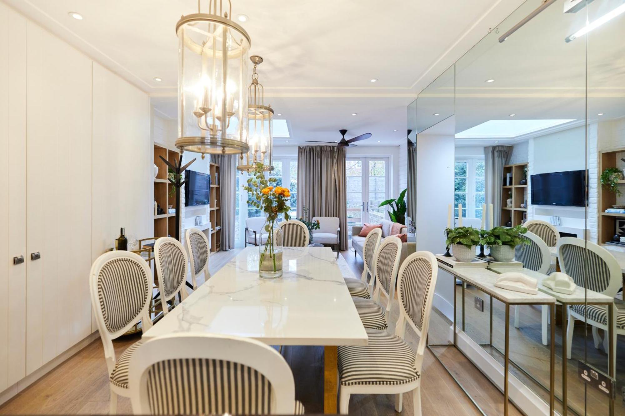 The St. Lukes Garden Place - Spacious 4bdr House With Garden And Terrace London