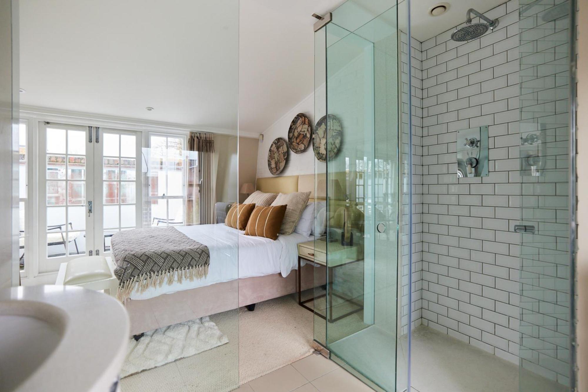 The St. Lukes Garden Place - Spacious 4bdr House With Garden And Terrace Londres