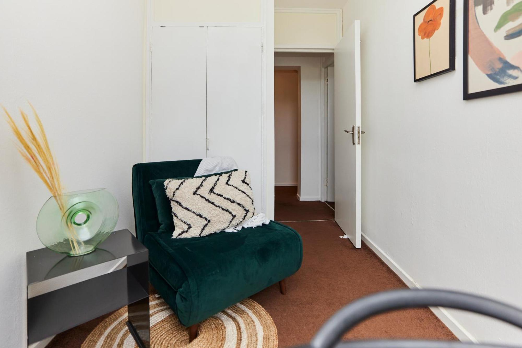 The Kennington Park Crib - Lovely 2bdr Flat With Garden Lejlighed