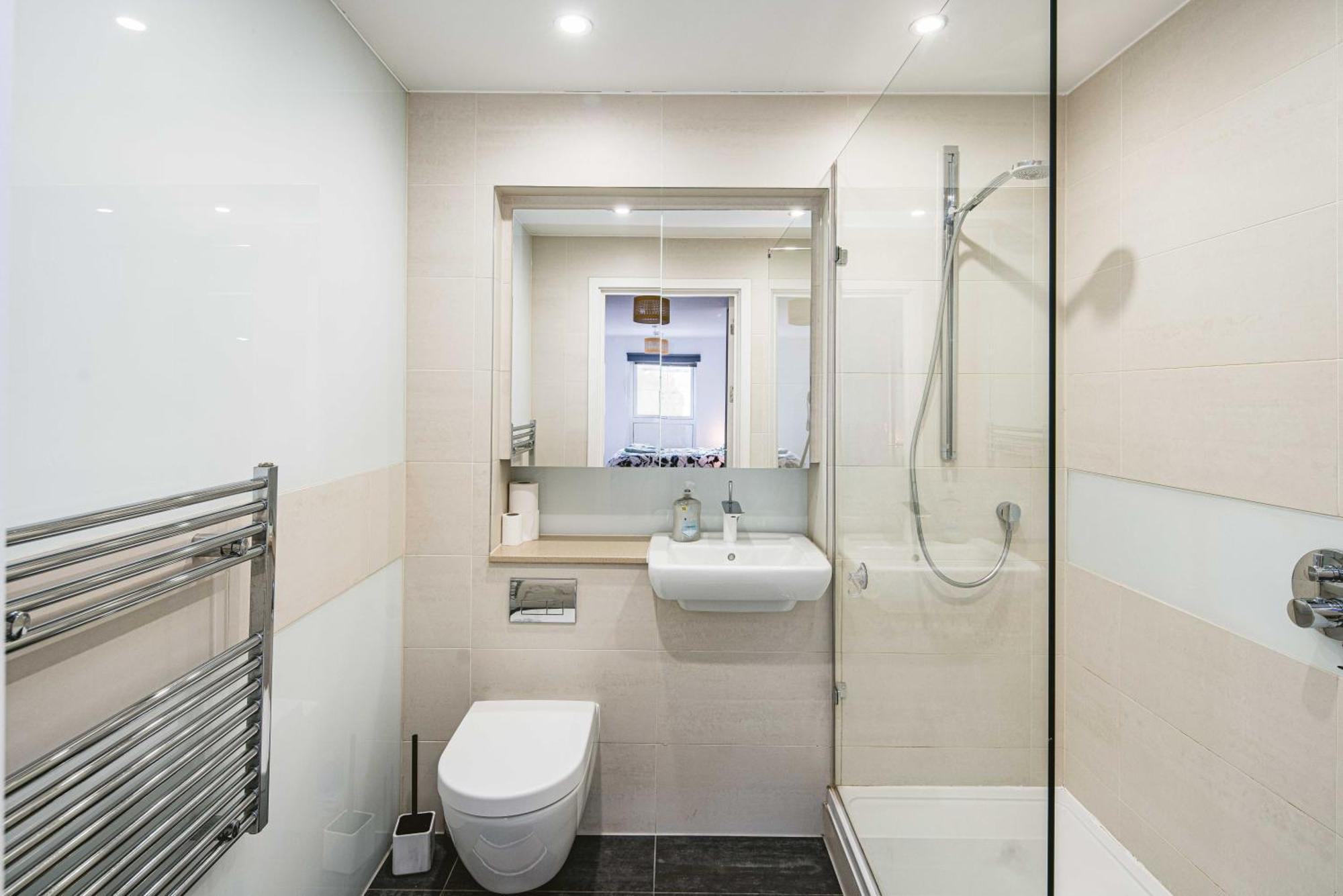 2bed Flat With The View/kingston Apartment