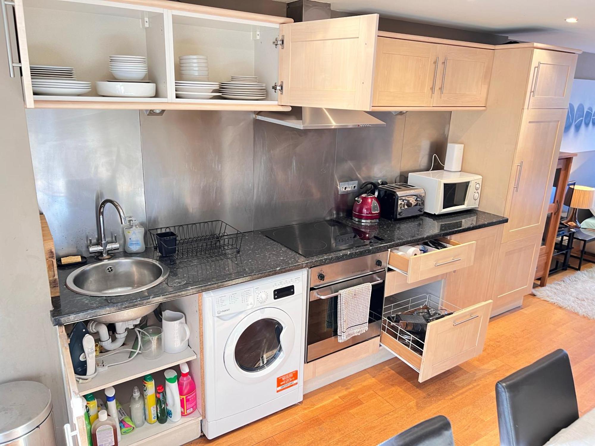 Excellent River Thames View Entire 5*