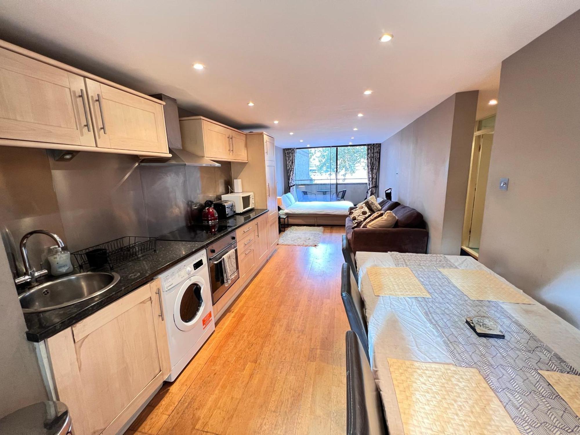 Excellent River Thames View Entire Hotel London
