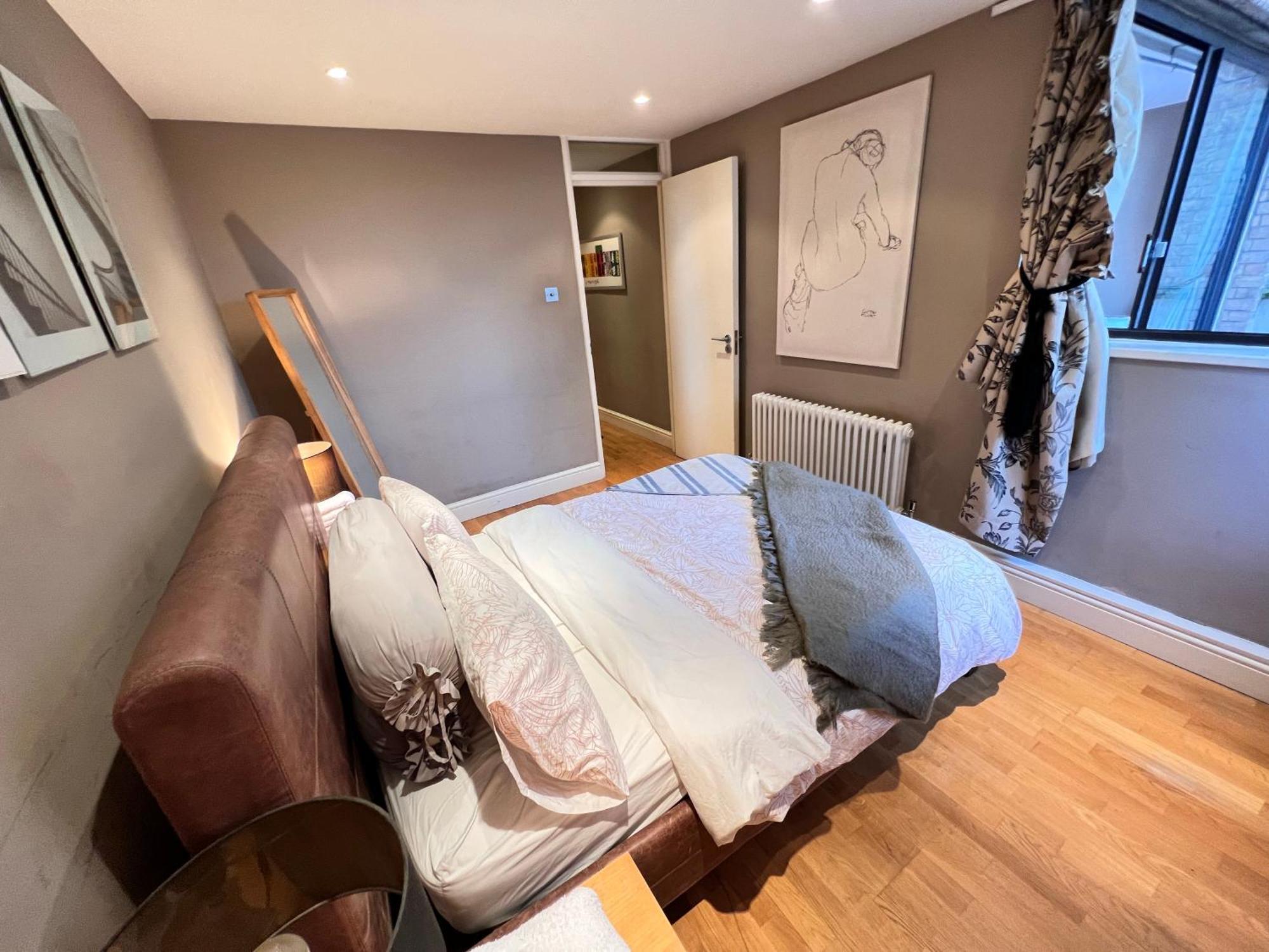 Excellent River Thames View Entire London
