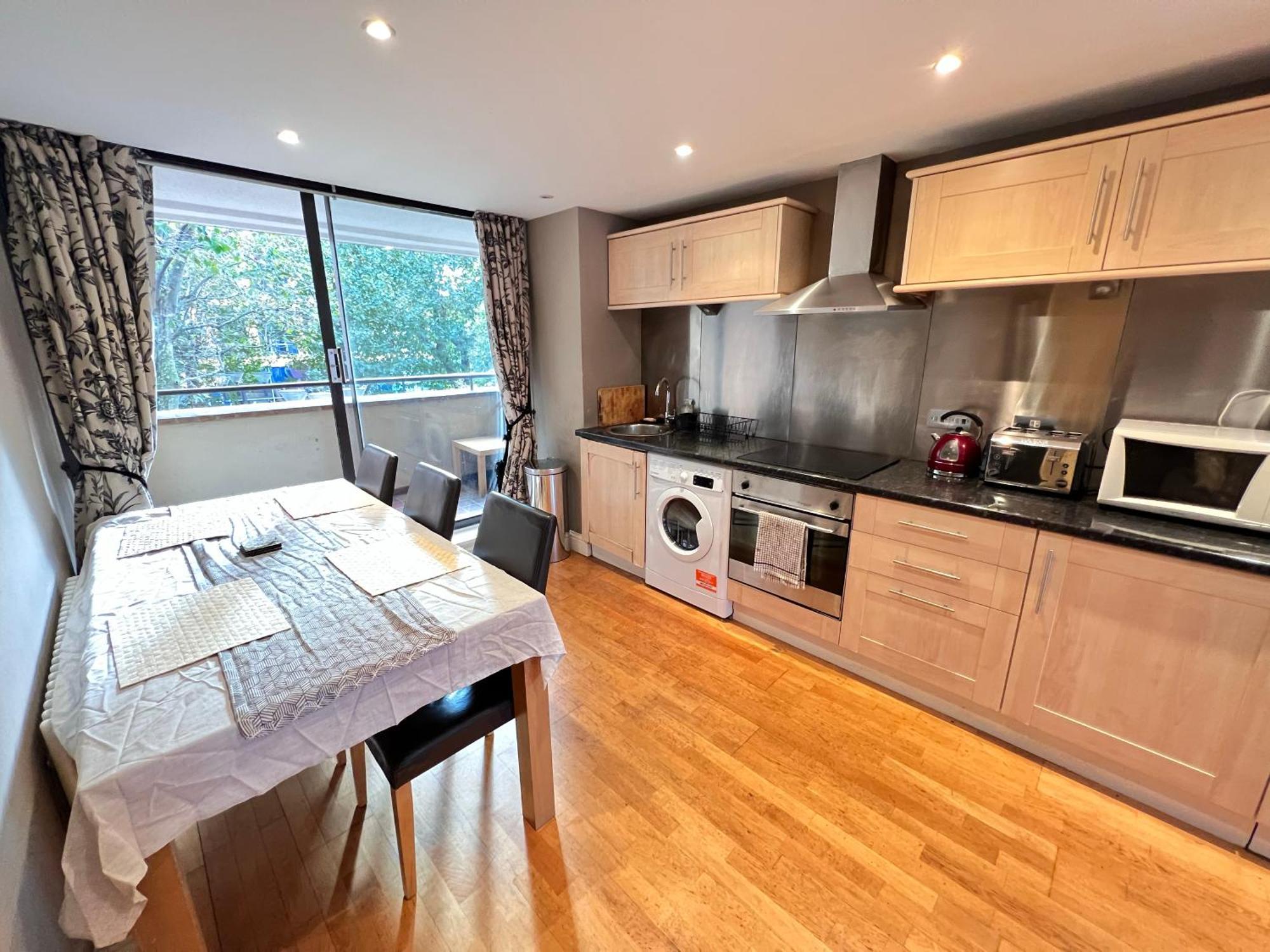 Excellent River Thames View Entire 5*