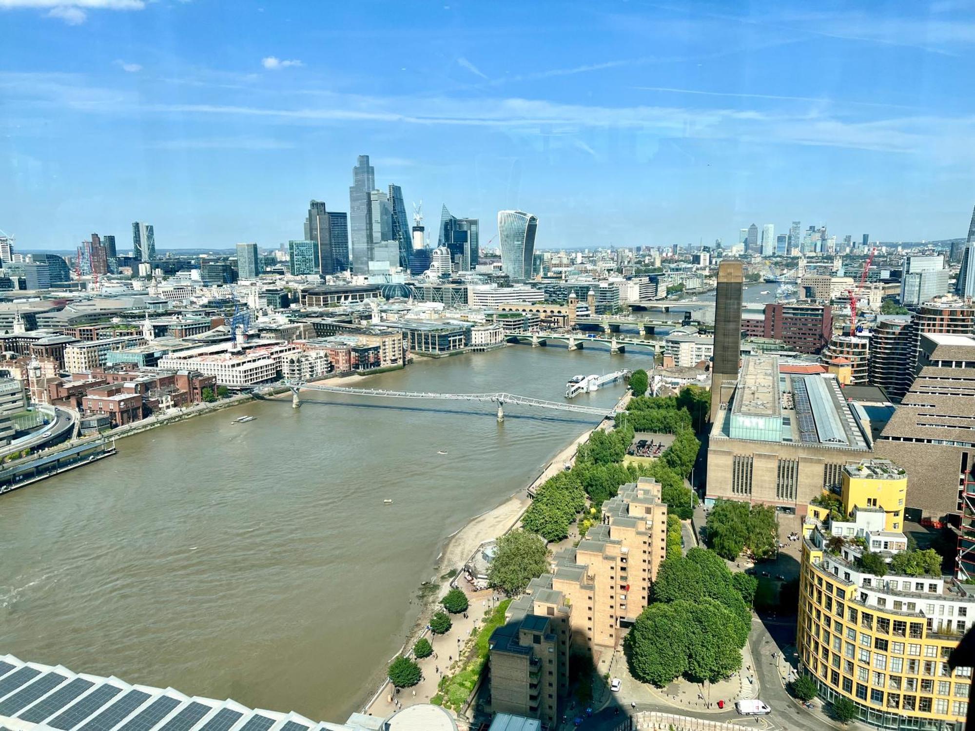 Excellent River Thames View Entire Hotel 5*