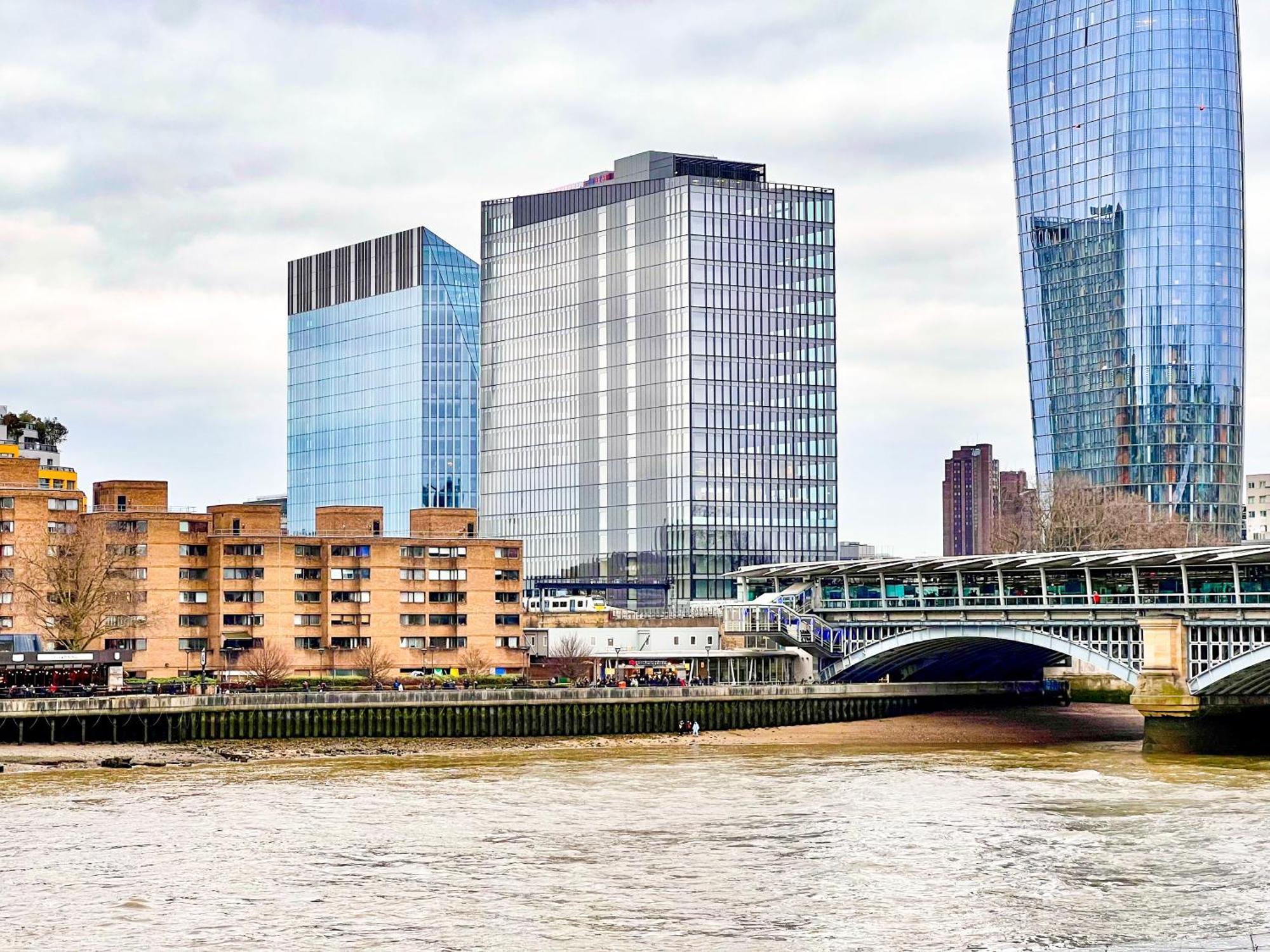 Excellent River Thames View Entire 5* London