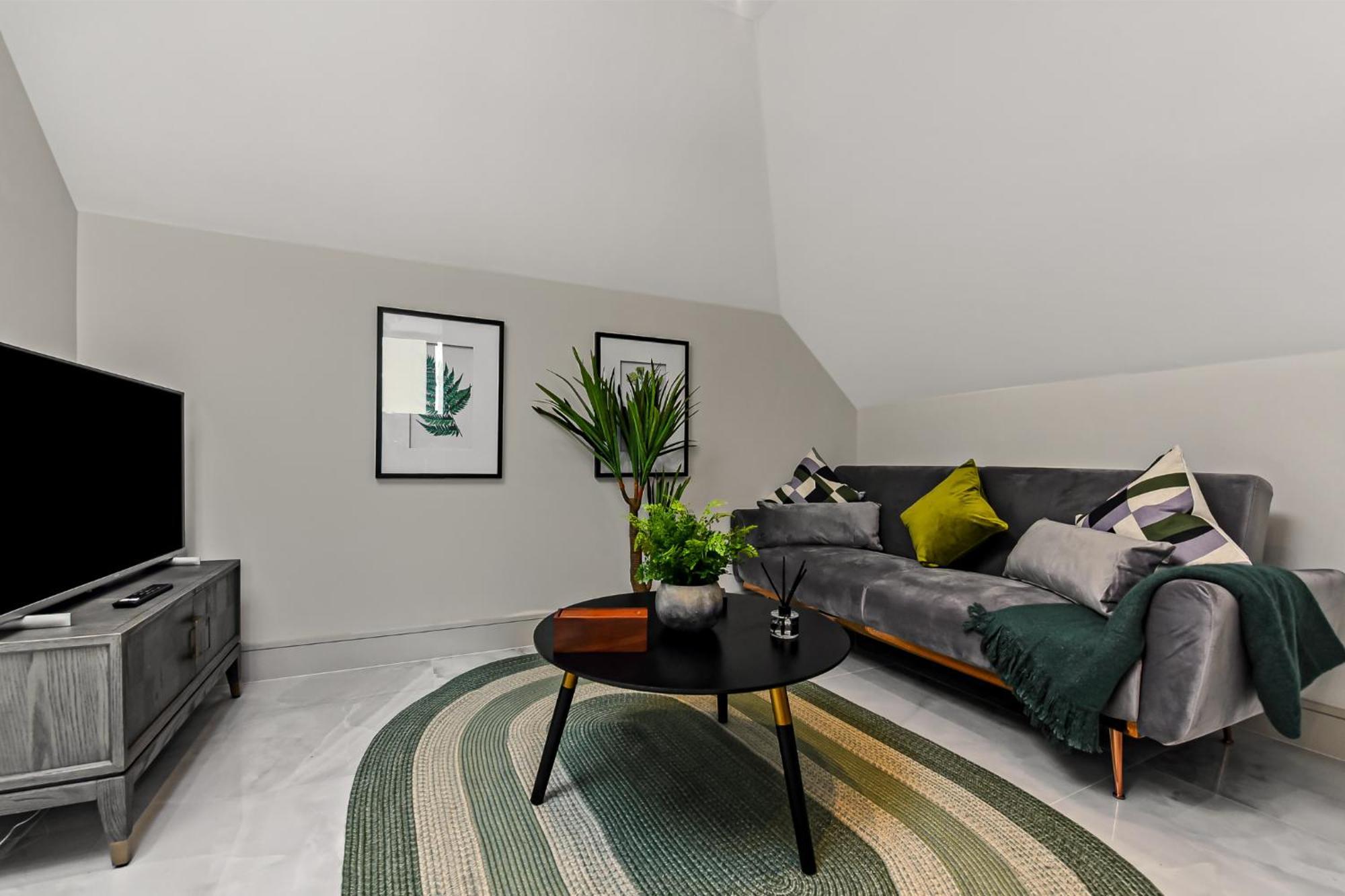 1 Bedroom Stylish In Webley Park Leilighet *