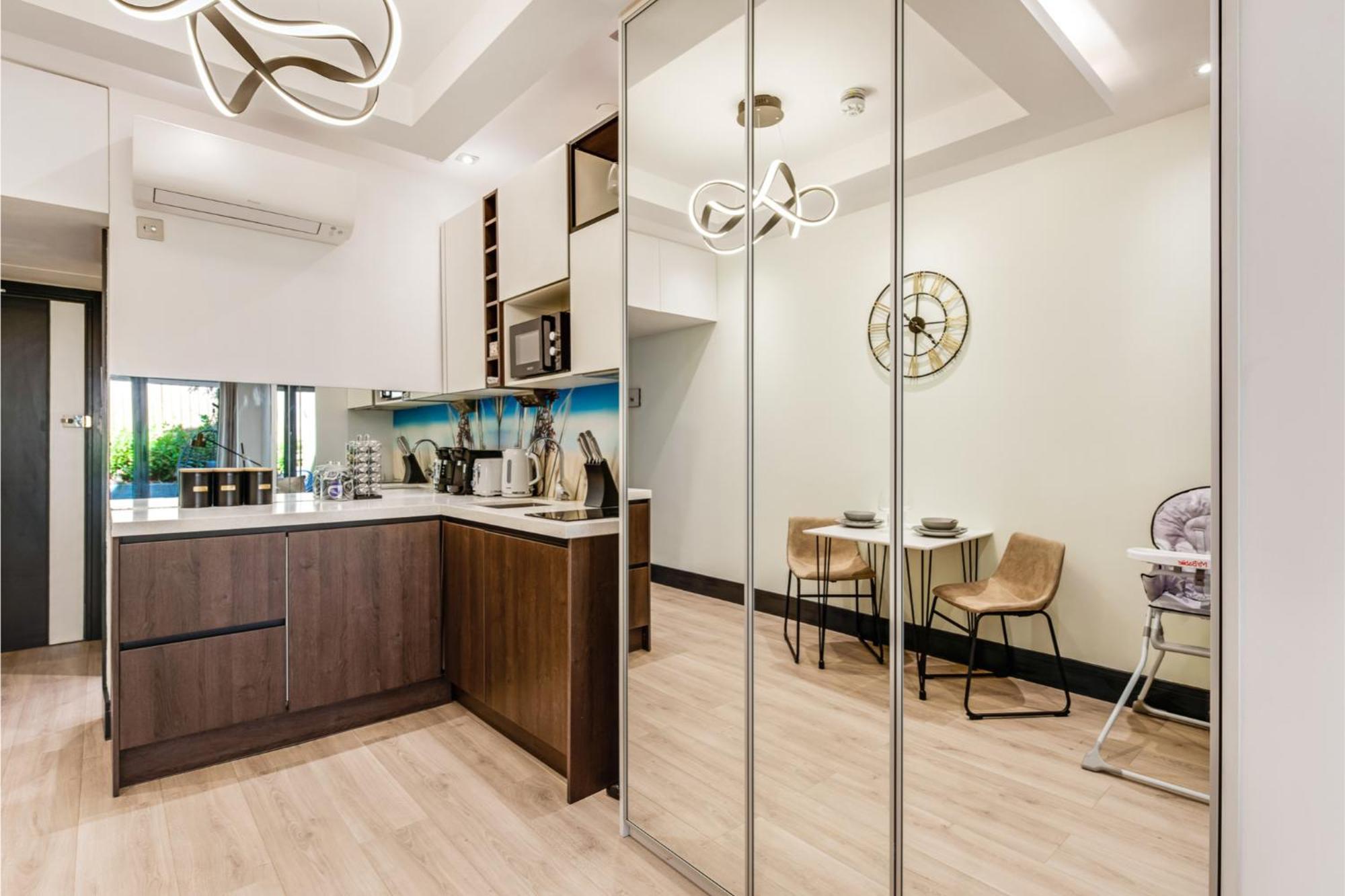 Chic Studio W/ Outdoor Space -excellent Location Appartement Londres