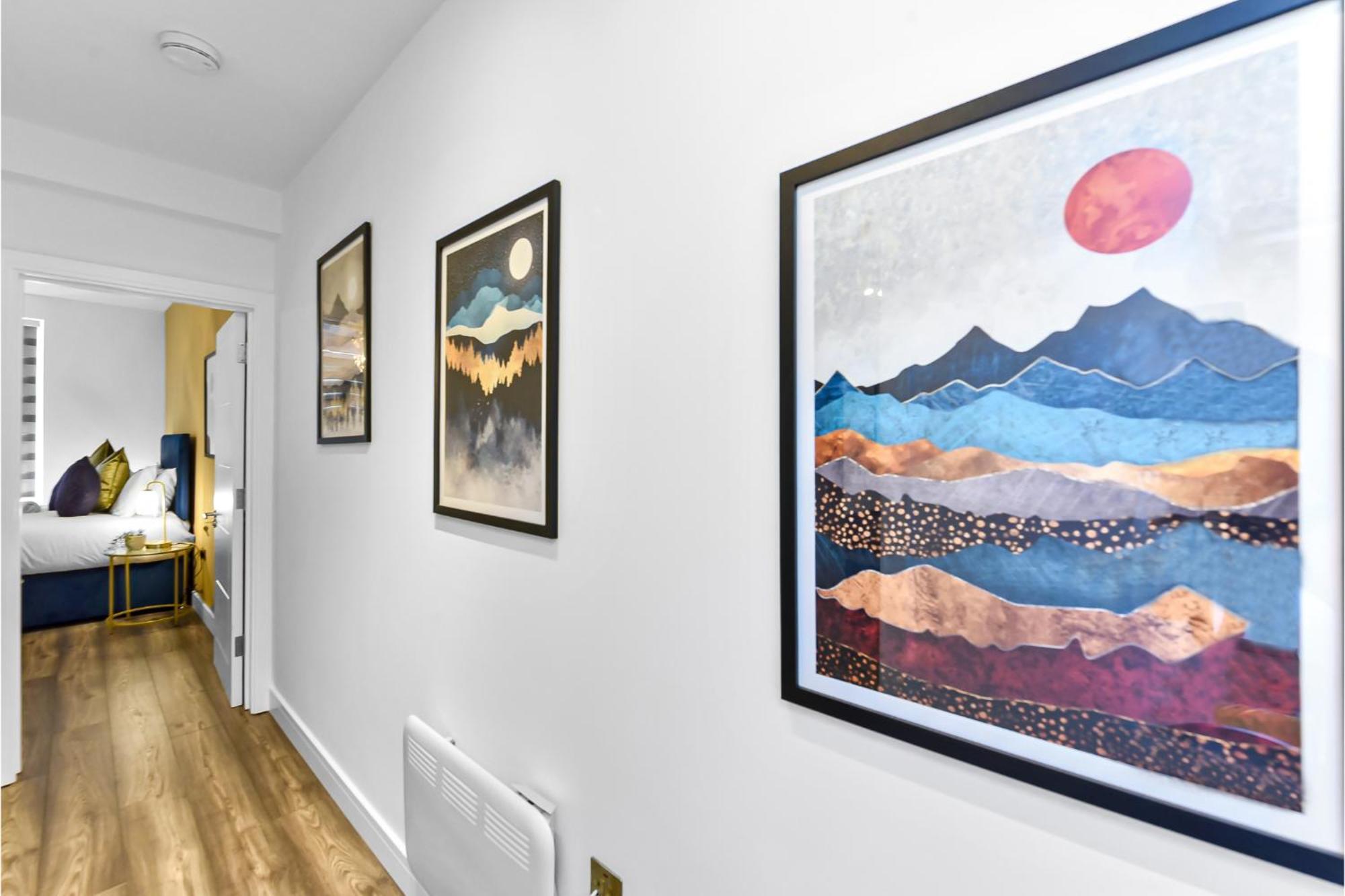 Lovely Two Bedroom With Ensuite Bathrooms Appartamento *