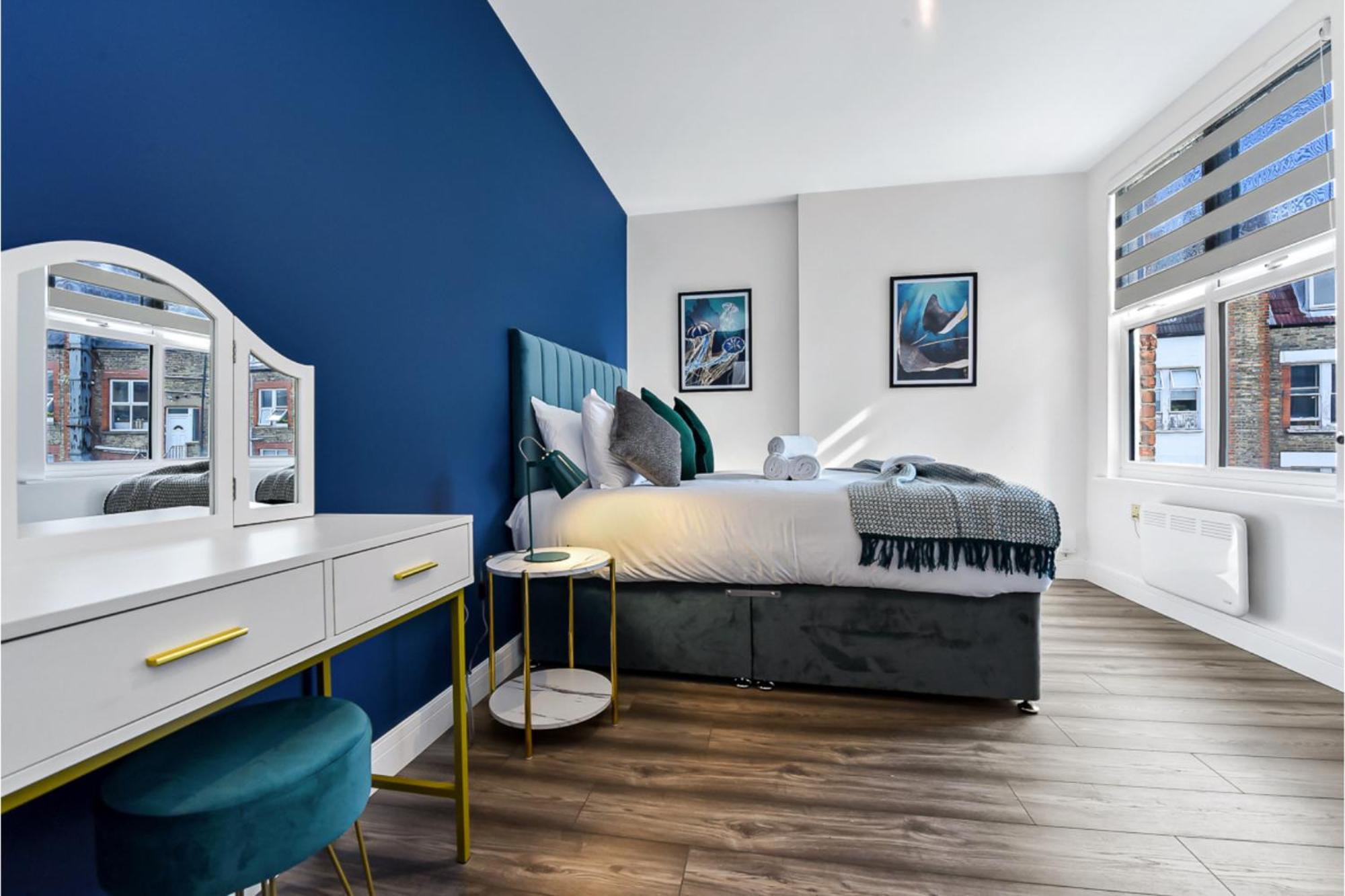 Lovely Two Bedroom With Ensuite Bathrooms * Londra