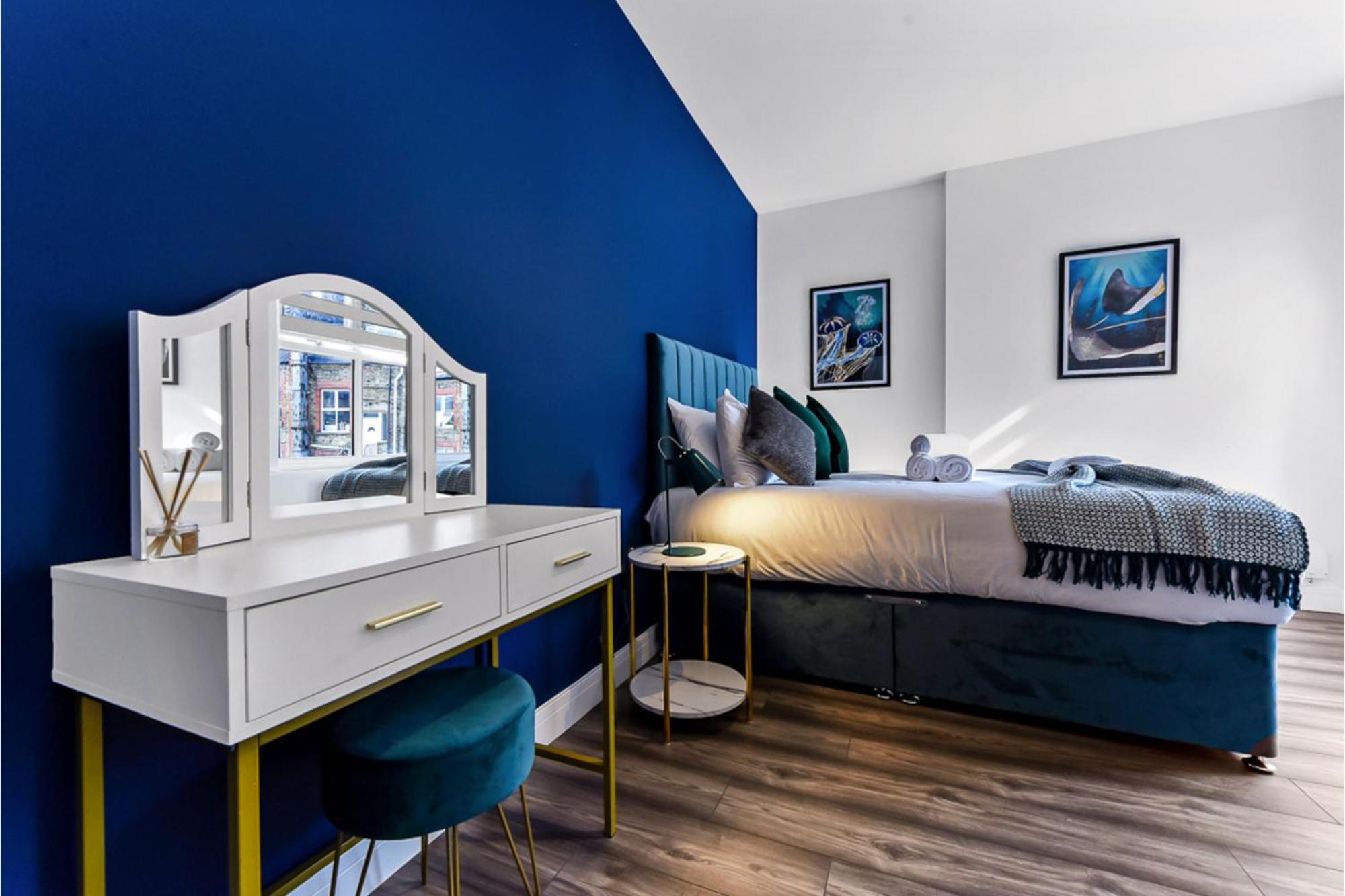 Lovely Two Bedroom With Ensuite Bathrooms Londra
