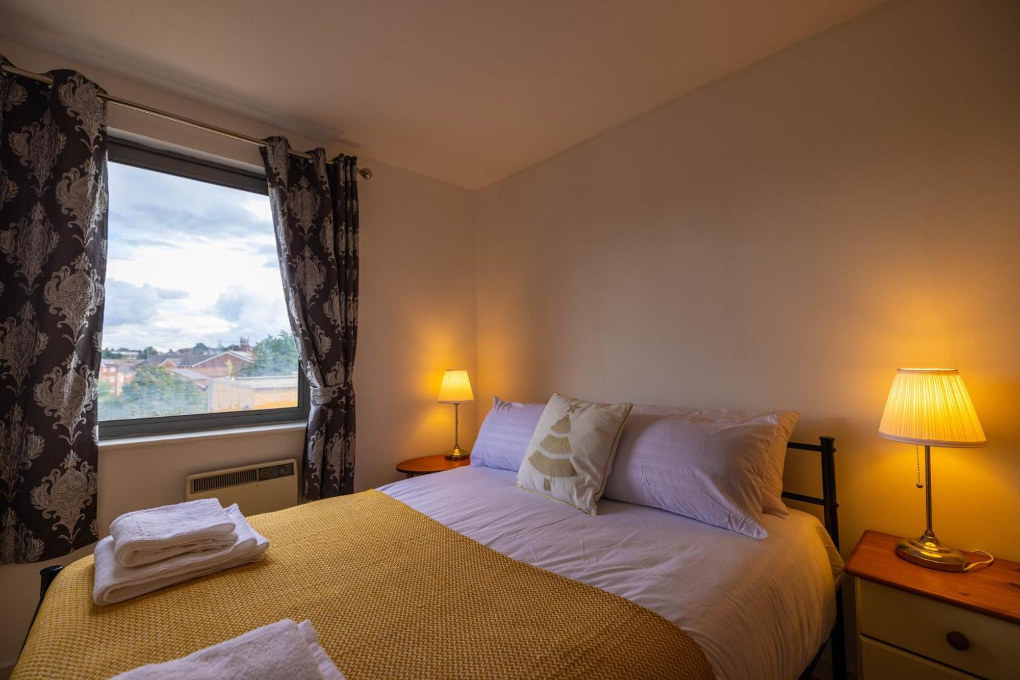 Apartment Beautiful And Spacious 2-bed In