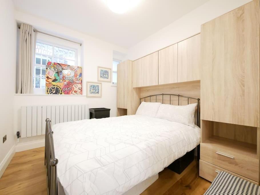 Newly Refurbished 2 Bed In Paddington
