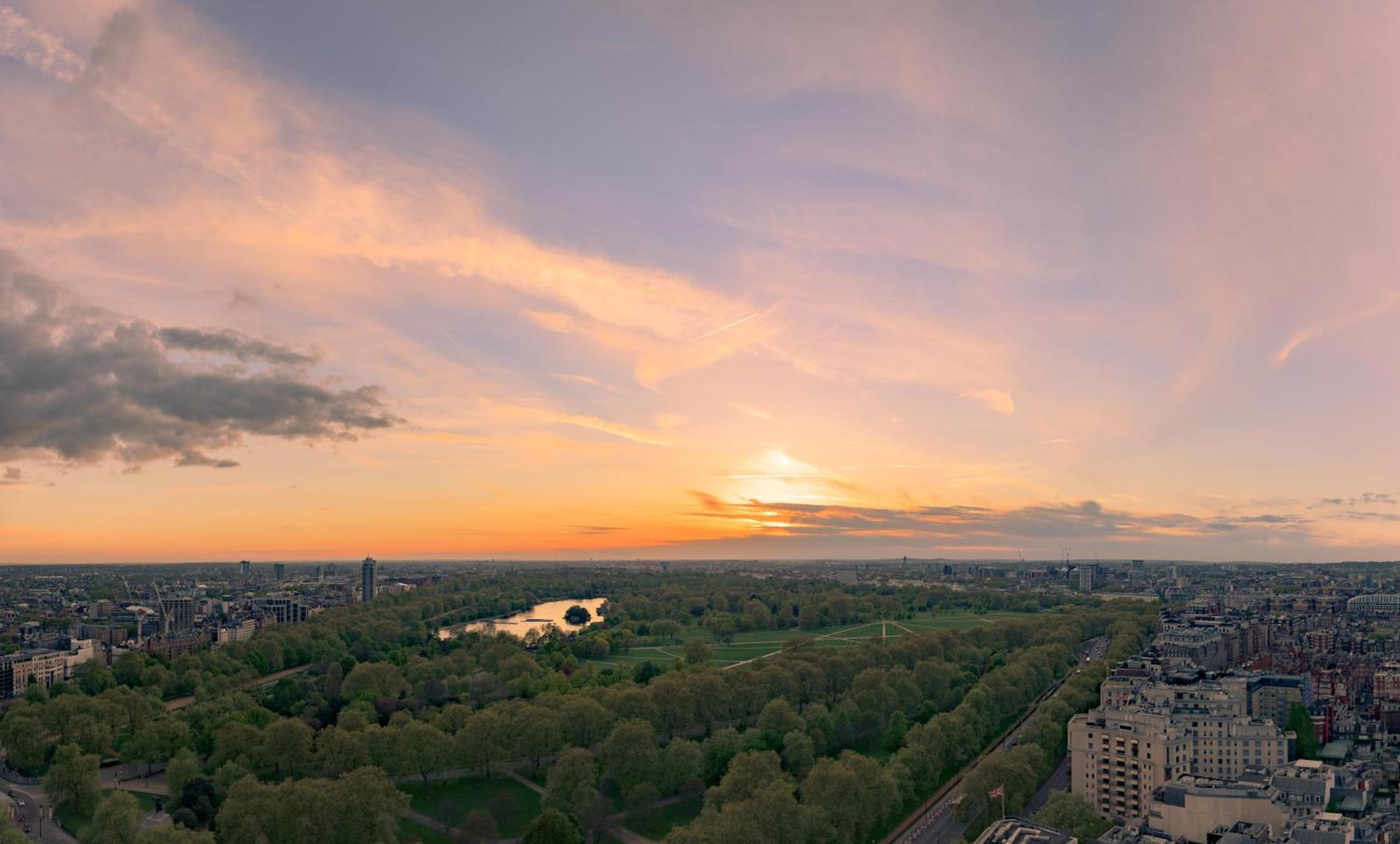 Hilton On Park Lane Hotel