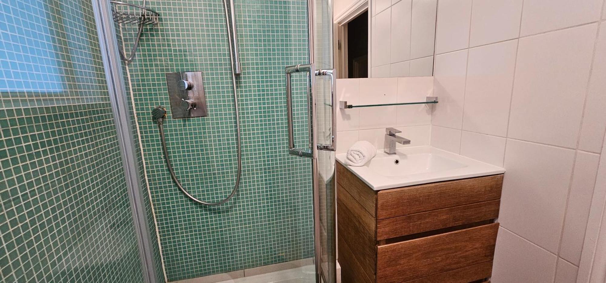 Guest house Victorian Superior Property London