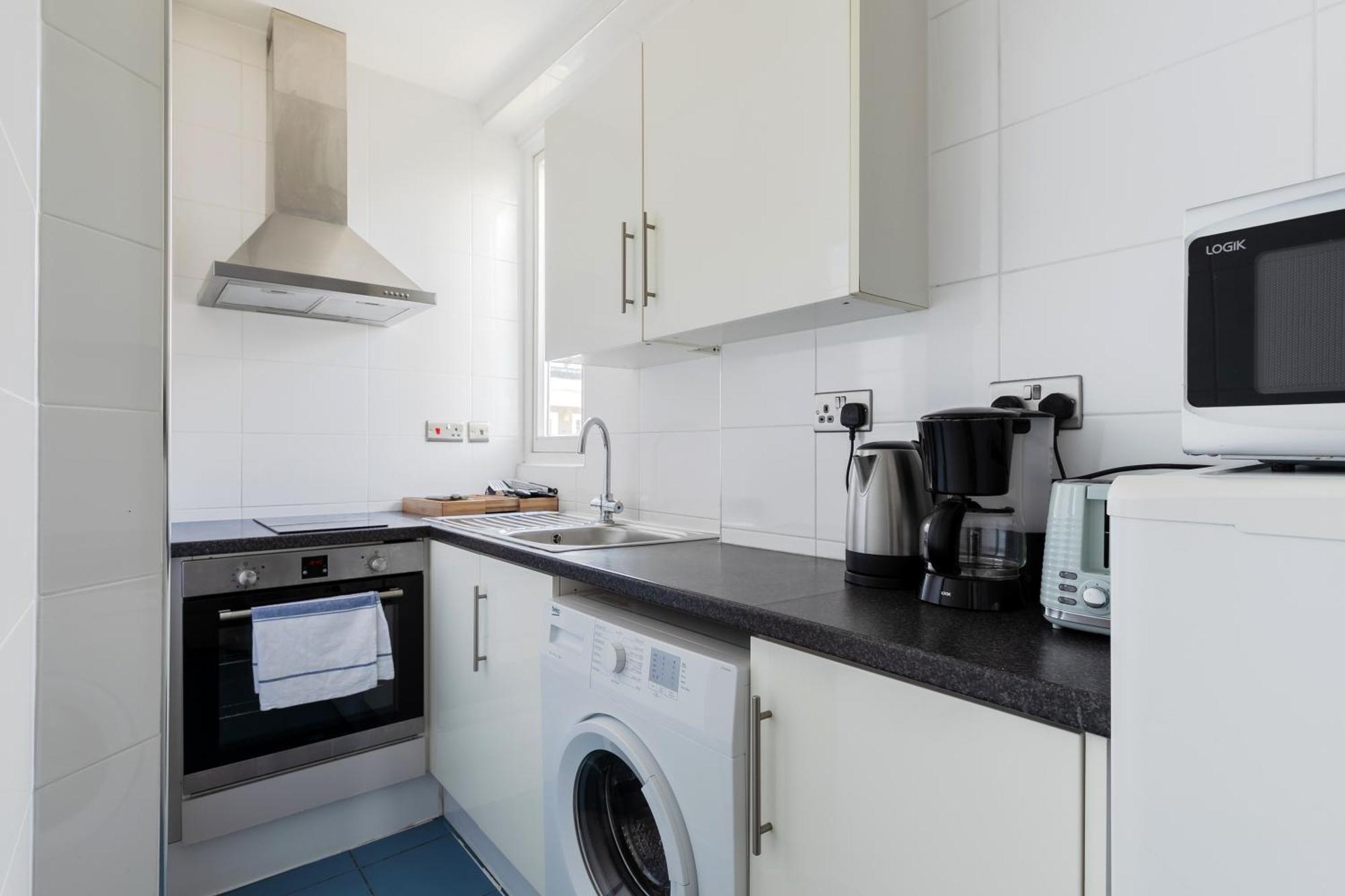 Modern Kensington Apartment London