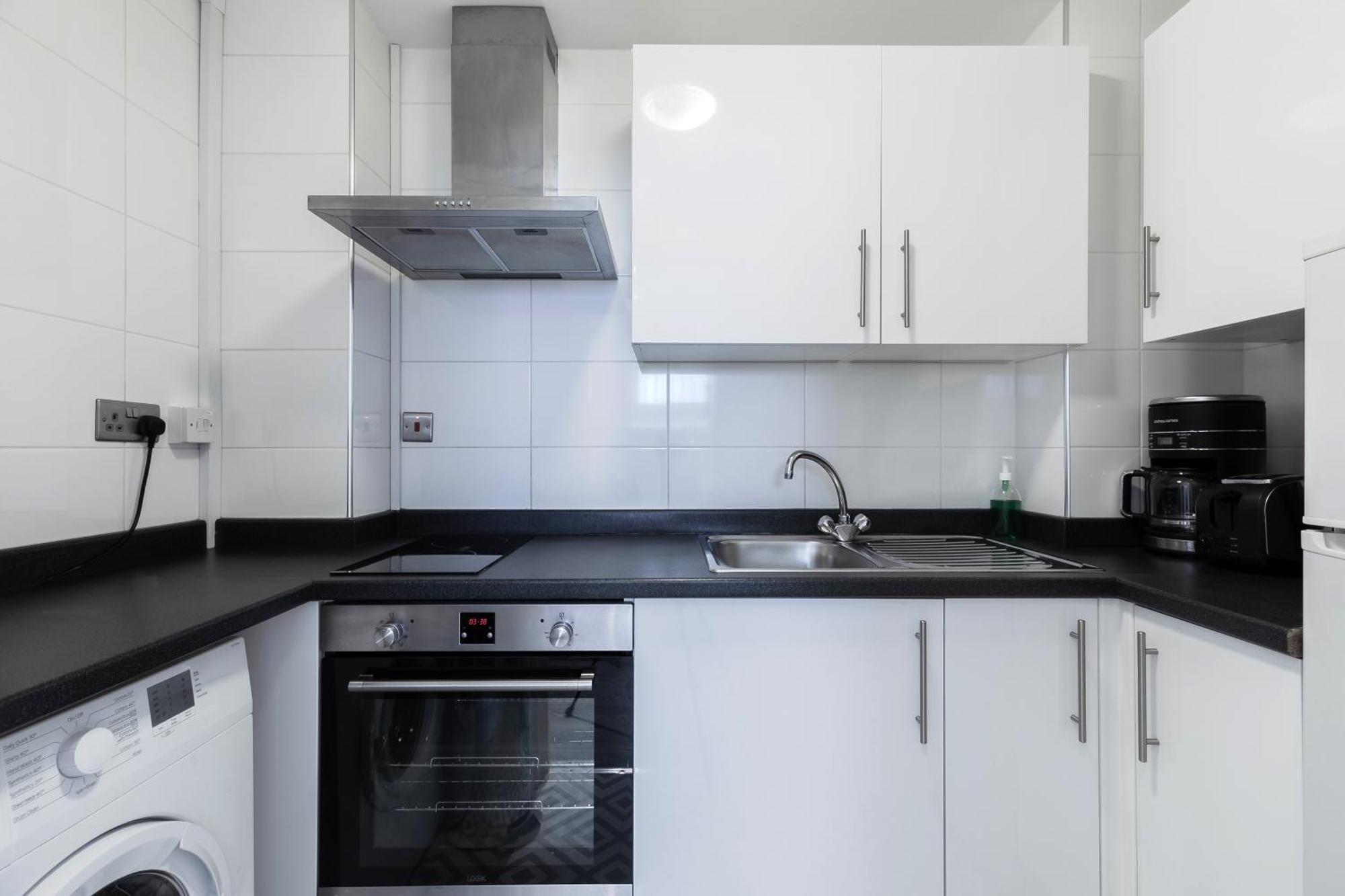 Apartment Modern Kensington London