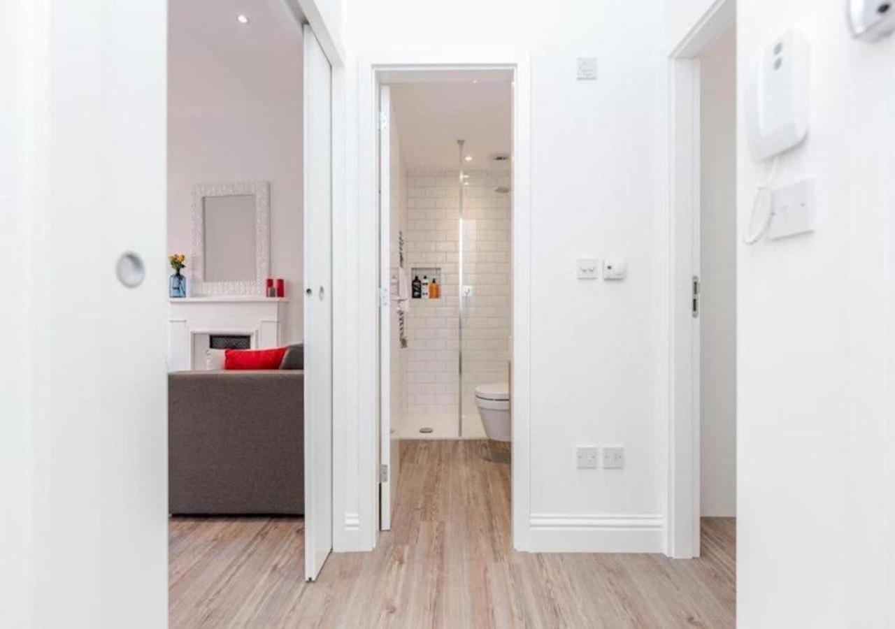 Appartement White Piccadilly Luxury Flat Londen
