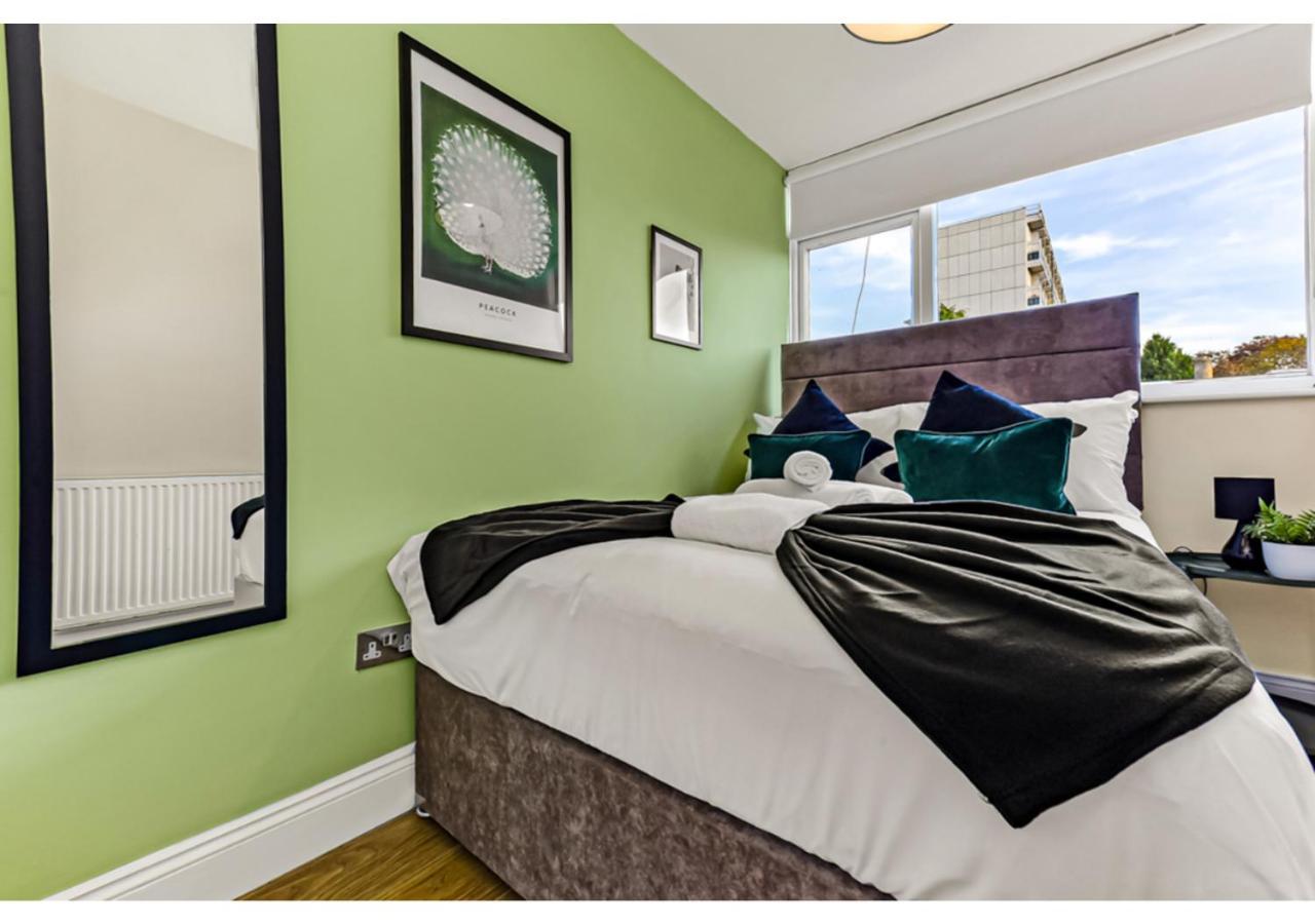 Stunning Family - Sleeps 11 Appartement