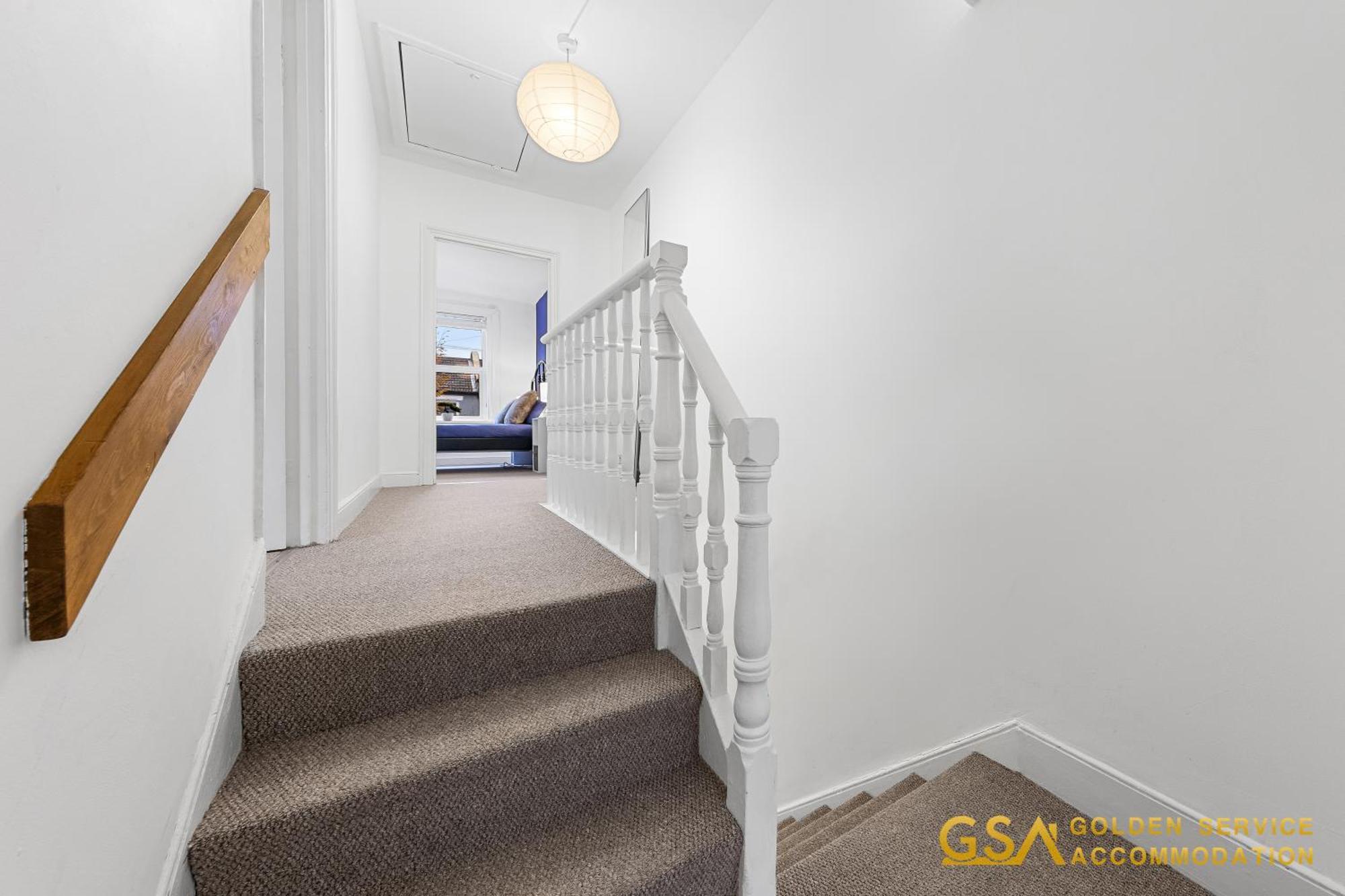 Feriehus Stylist And Cosy 3 Bed House Leytonstone Sleeps 7 London