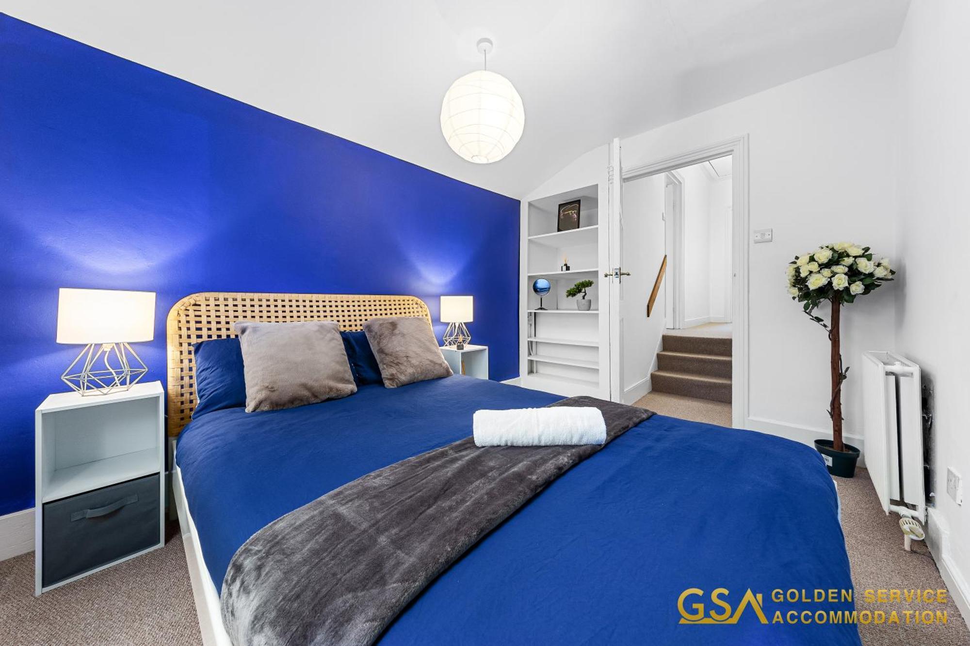 Stylist And Cosy 3 Bed House Leytonstone Sleeps 7 Feriehus London