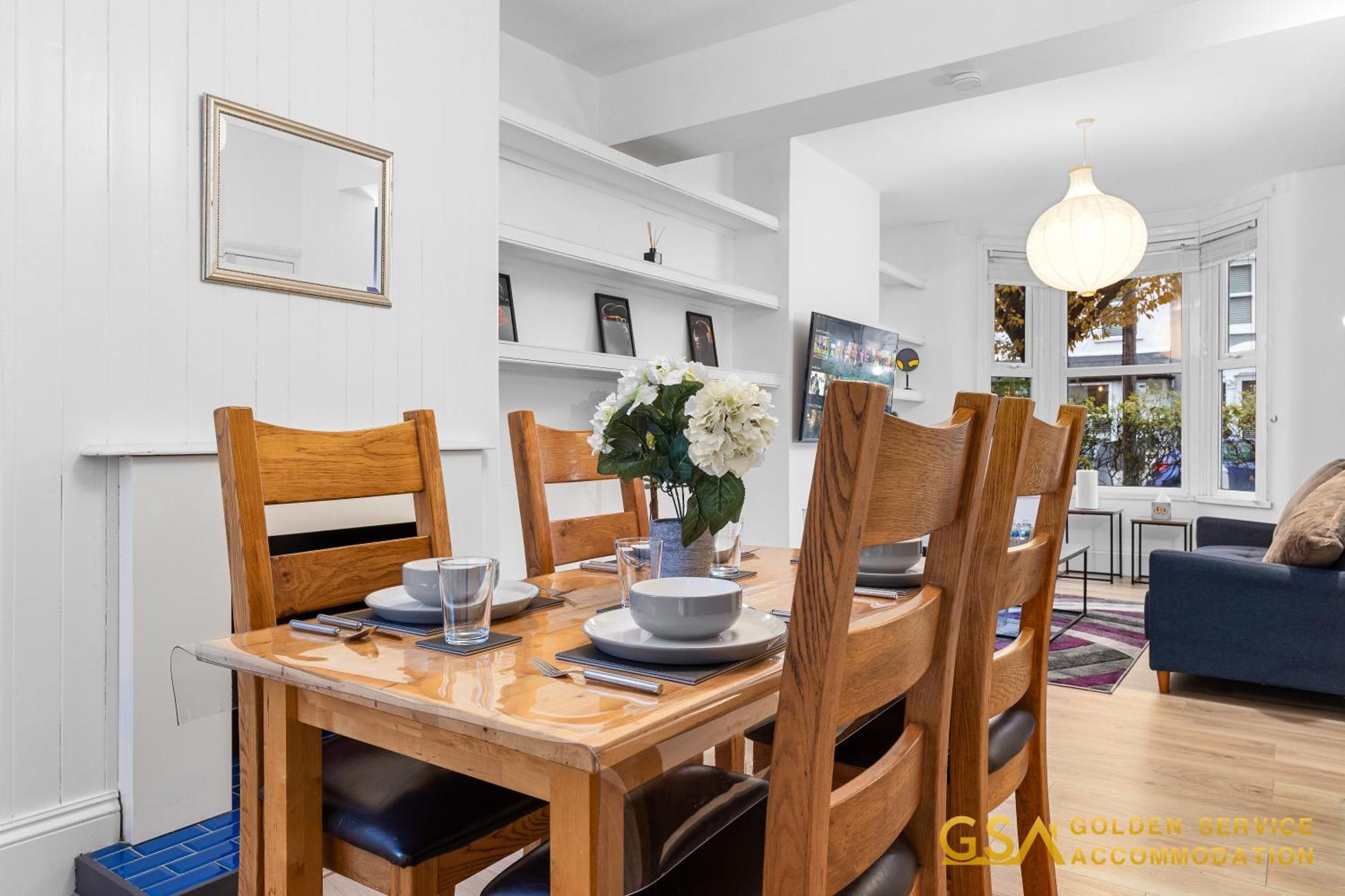 Stylist And Cosy 3 Bed House Leytonstone Sleeps 7 Feriehus *