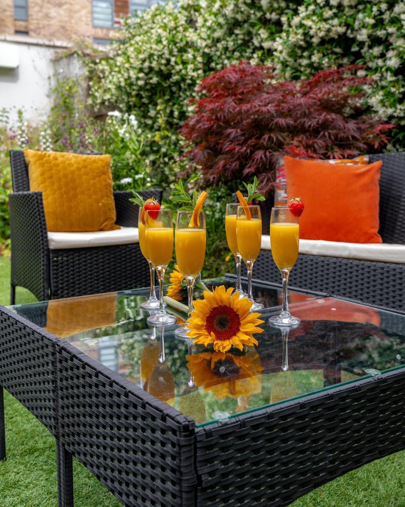Off The Shard Xxl Design Family House With Garden * Londen