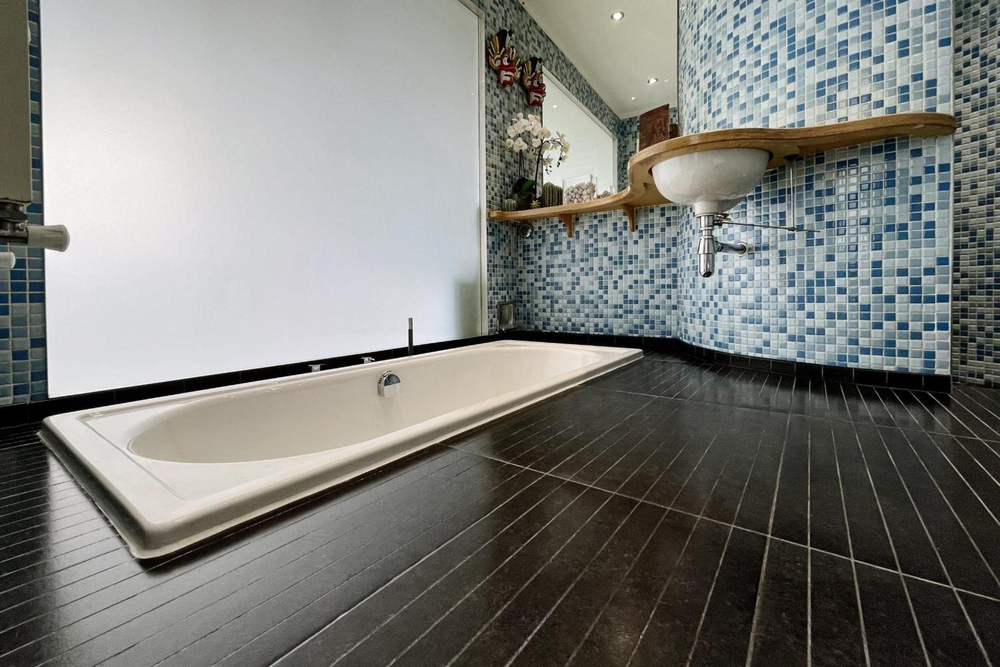 Apartment Quirky And Modern Clerkenwell London