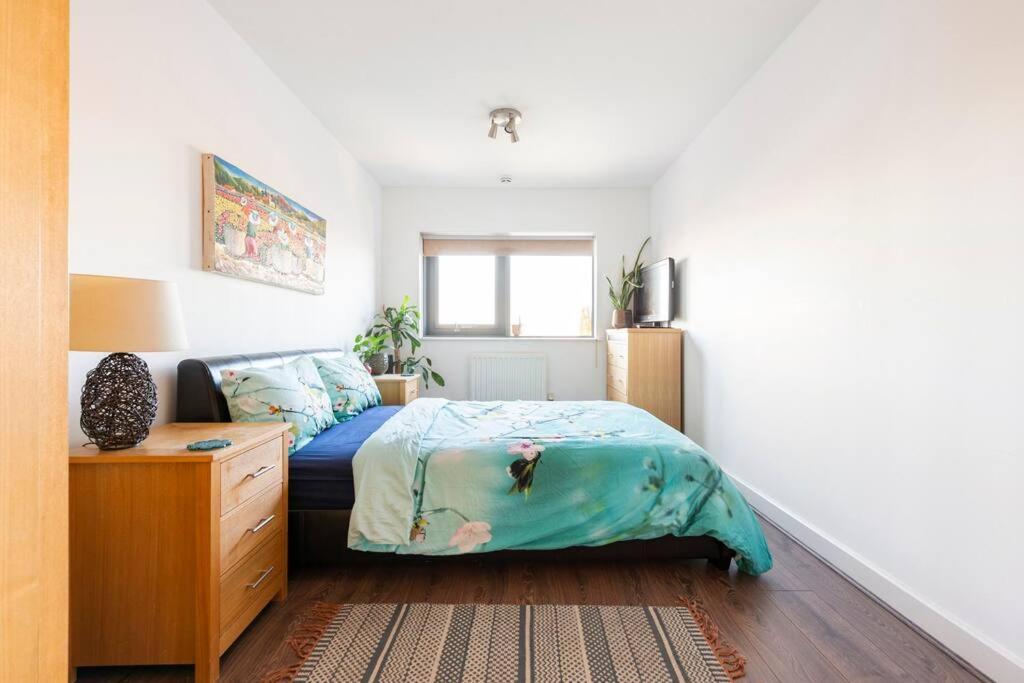 Leilighet Skylineviews 2 Bed 2 Bath Flat Near Canary Wharf, O2 & Excel London