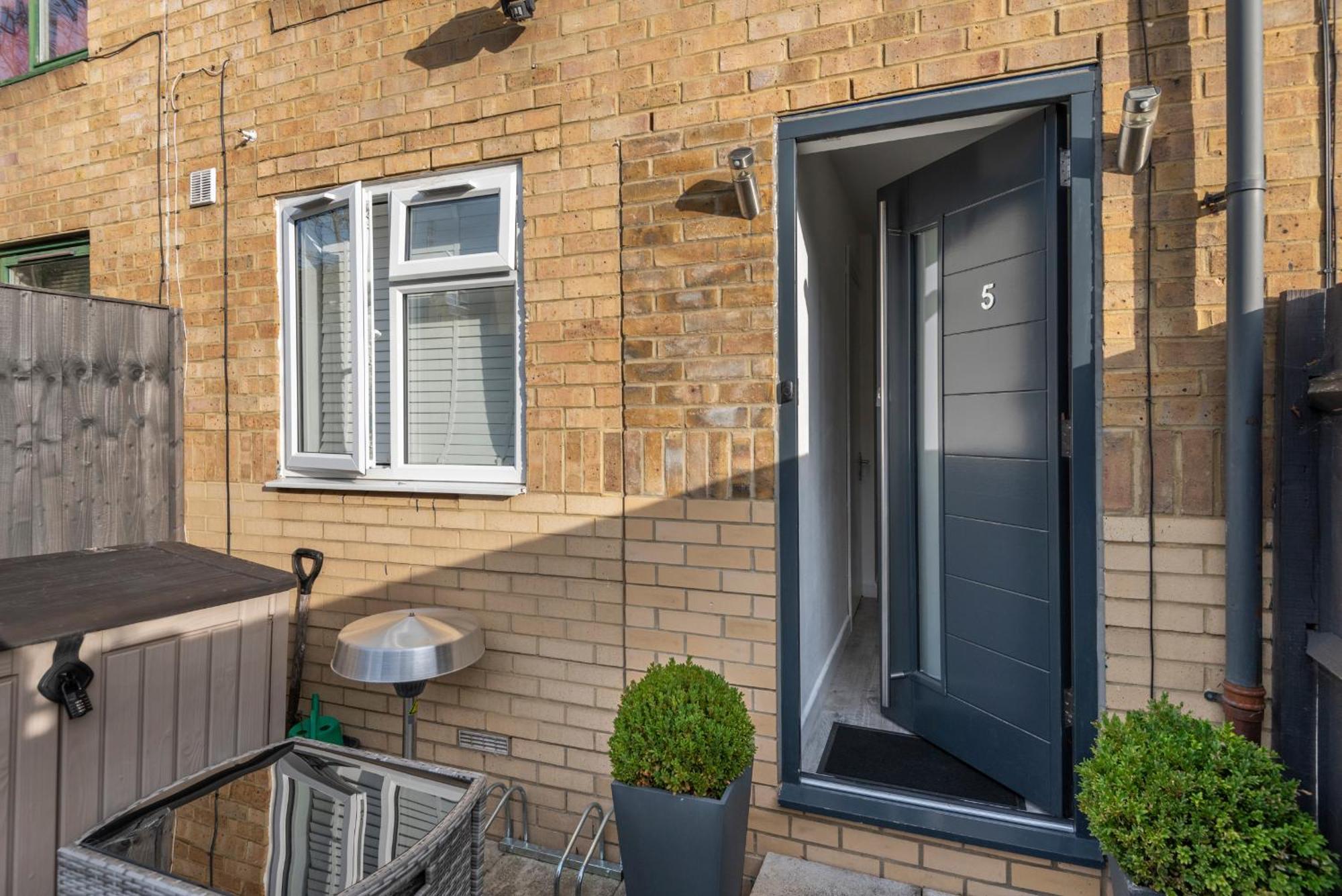 Lejlighed 2 Bed Town House With Garden In Hackney,