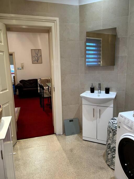 Flat In Central Apartment *