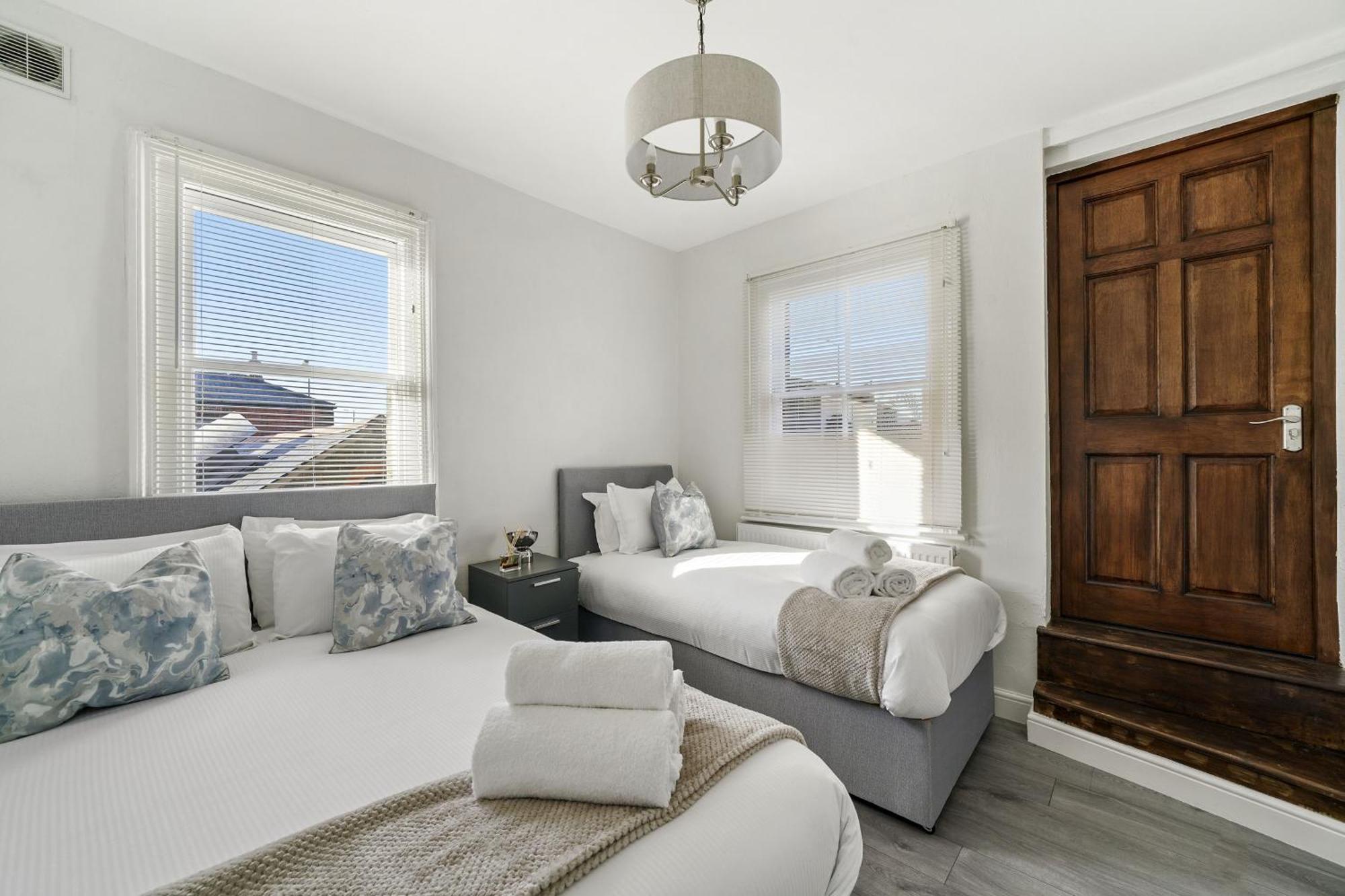 Leilighet Livestay - Chiswick With Free Parking London