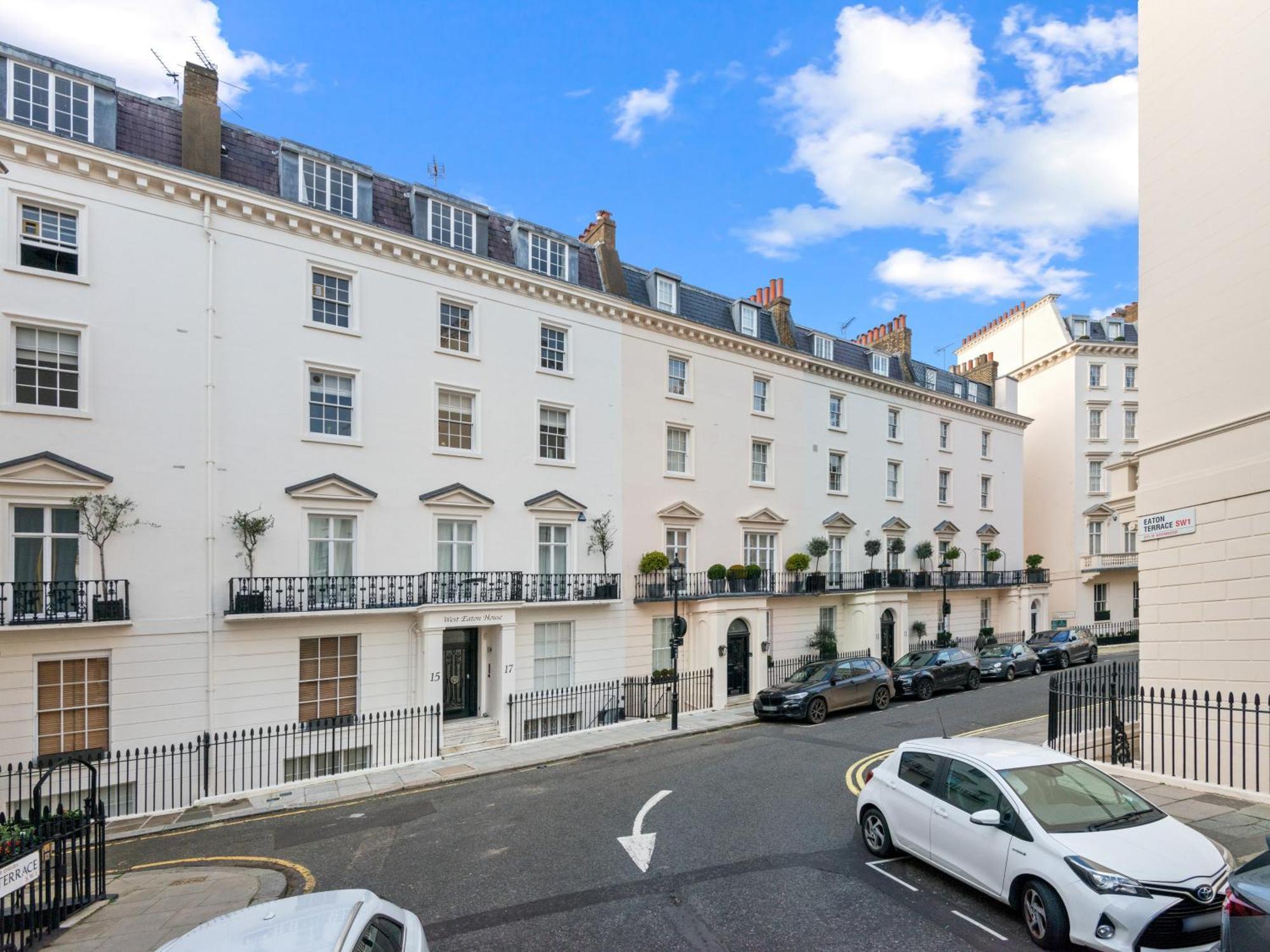 Londwell, Sloane Square Gem, Private Terrace Leilighet London