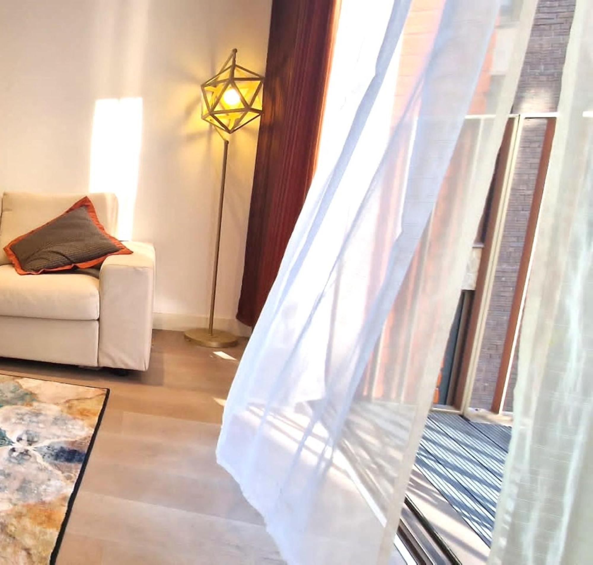 Lejlighed Central Stay-fabulous Ultra-central Luxury Designer Two Bedroom-pool-gym-full Ac