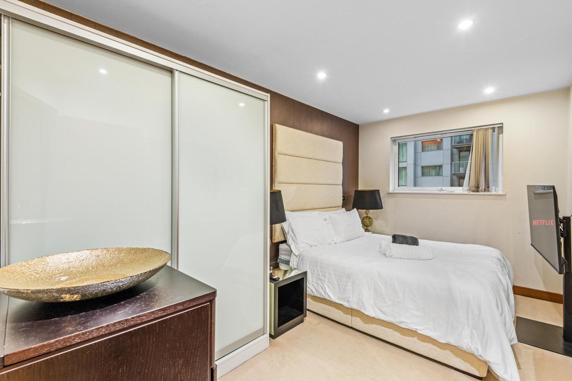 Londwell, Chelsea Living, Flat With Balcony Londen