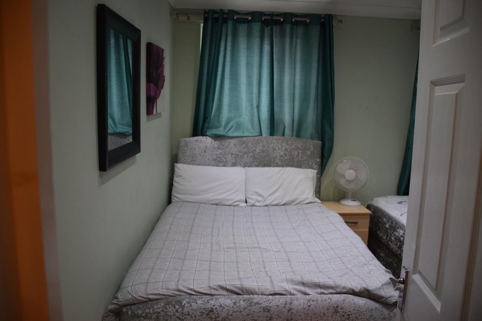 Three Bedroom House Lancaster Road Vakantiehuis *