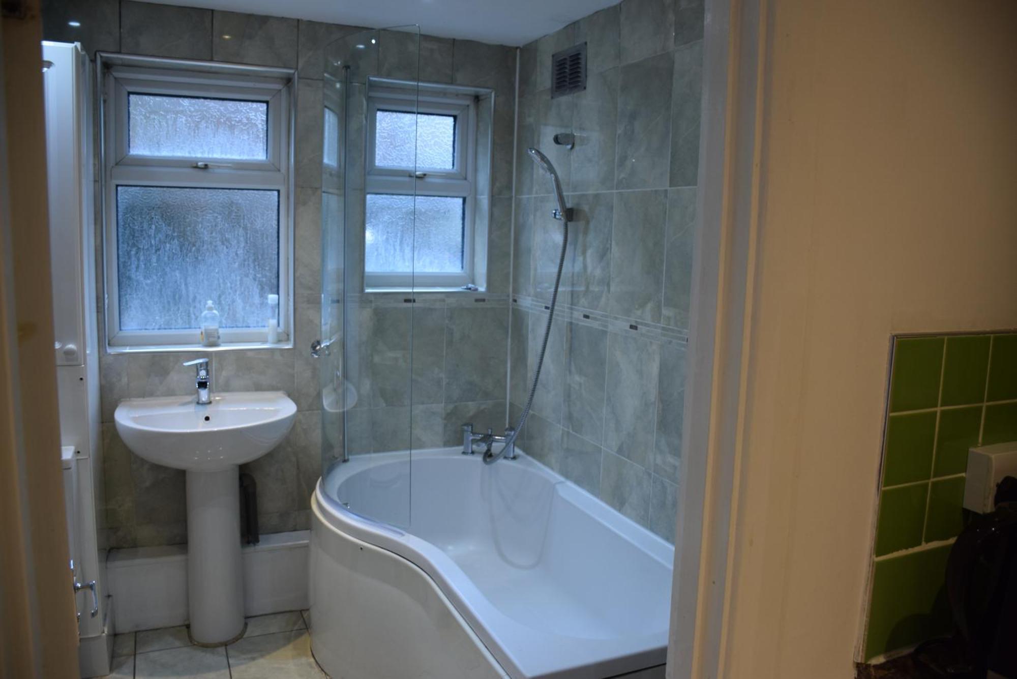 Three Bedroom House Lancaster Road Feriehus *