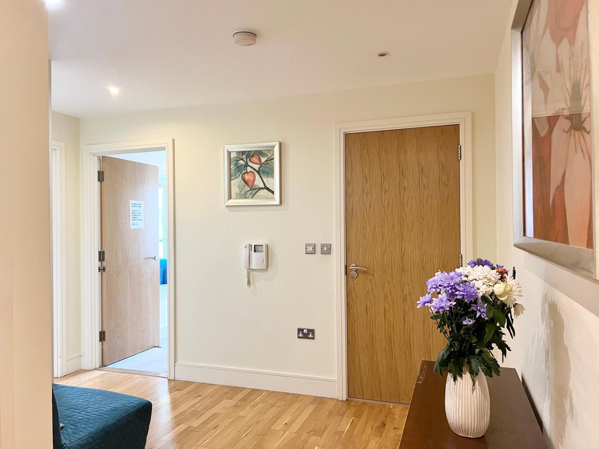 Vip Serviced Perfect Location Business & Leisure