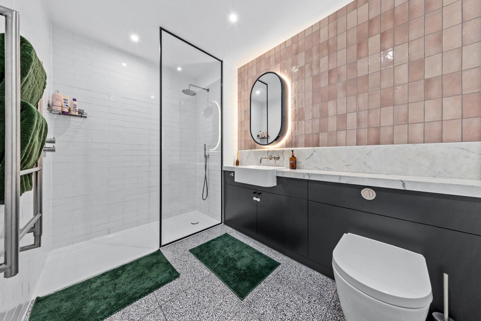 Central Stay-fabulous Ultra-central Luxury Designer Two Bedroom-pool-gym-full Ac Lejlighed London