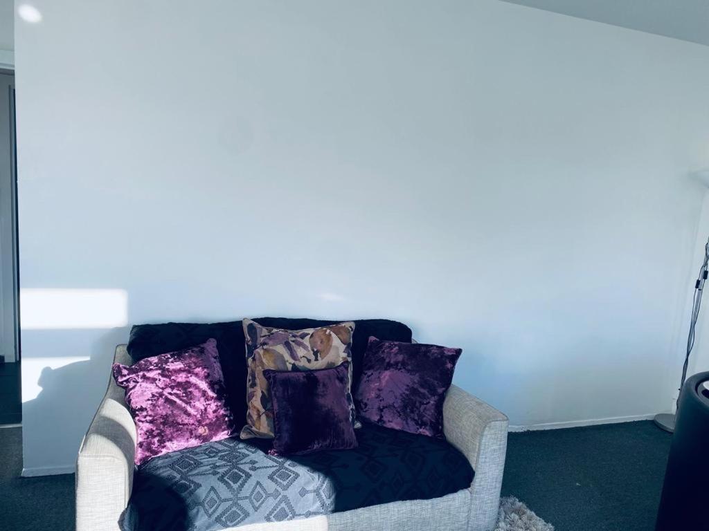 Four Bedroom Flat In Foresthill Lejlighed London