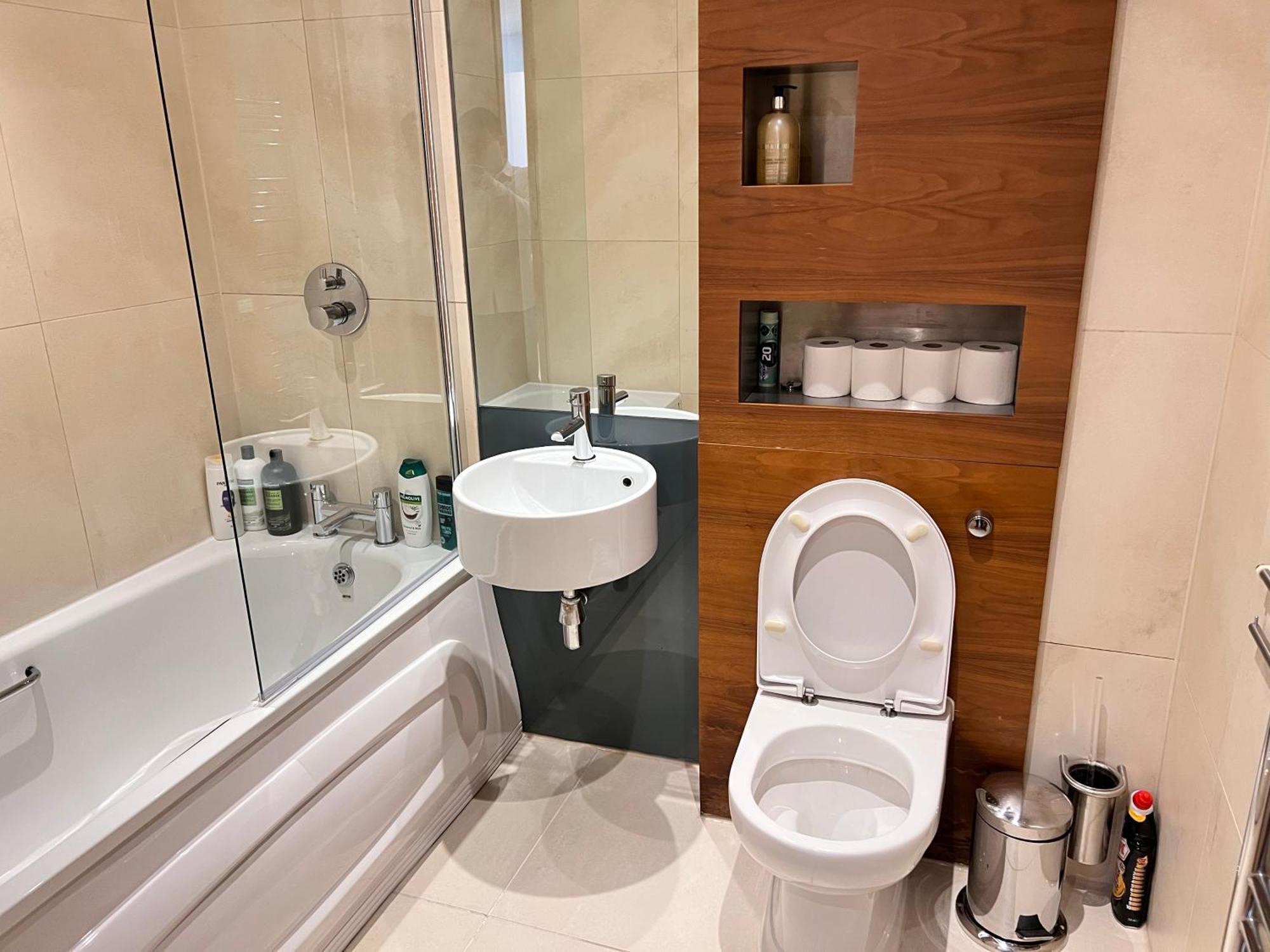 Deluxe Entire Flat At Farringdon Station Appartement