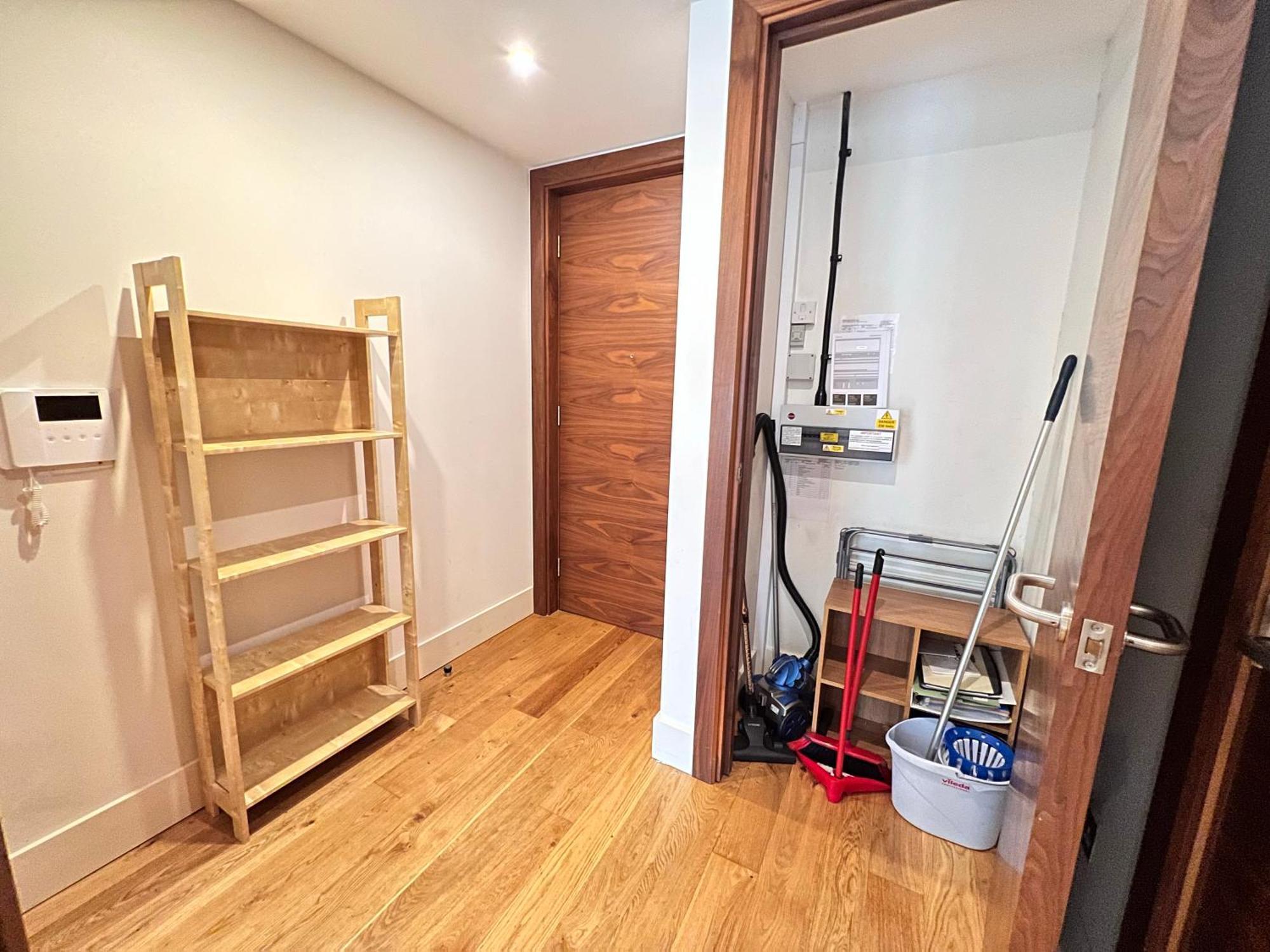 Deluxe Entire Flat At Farringdon Station Appartement Londen