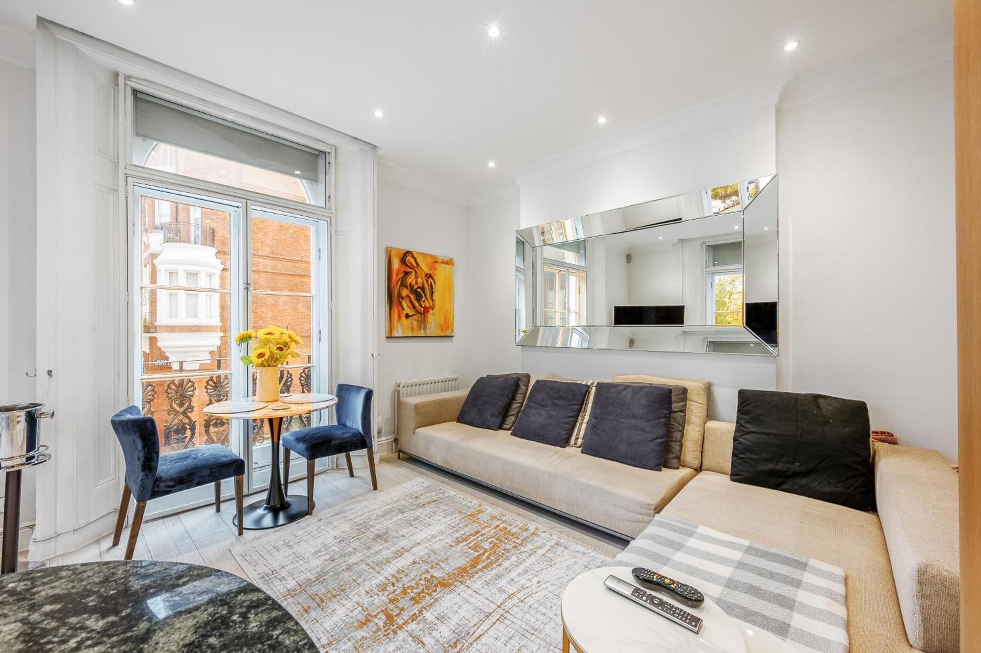 Beautiful One Bedroom Flat In Knightsbridge Lägenhet *