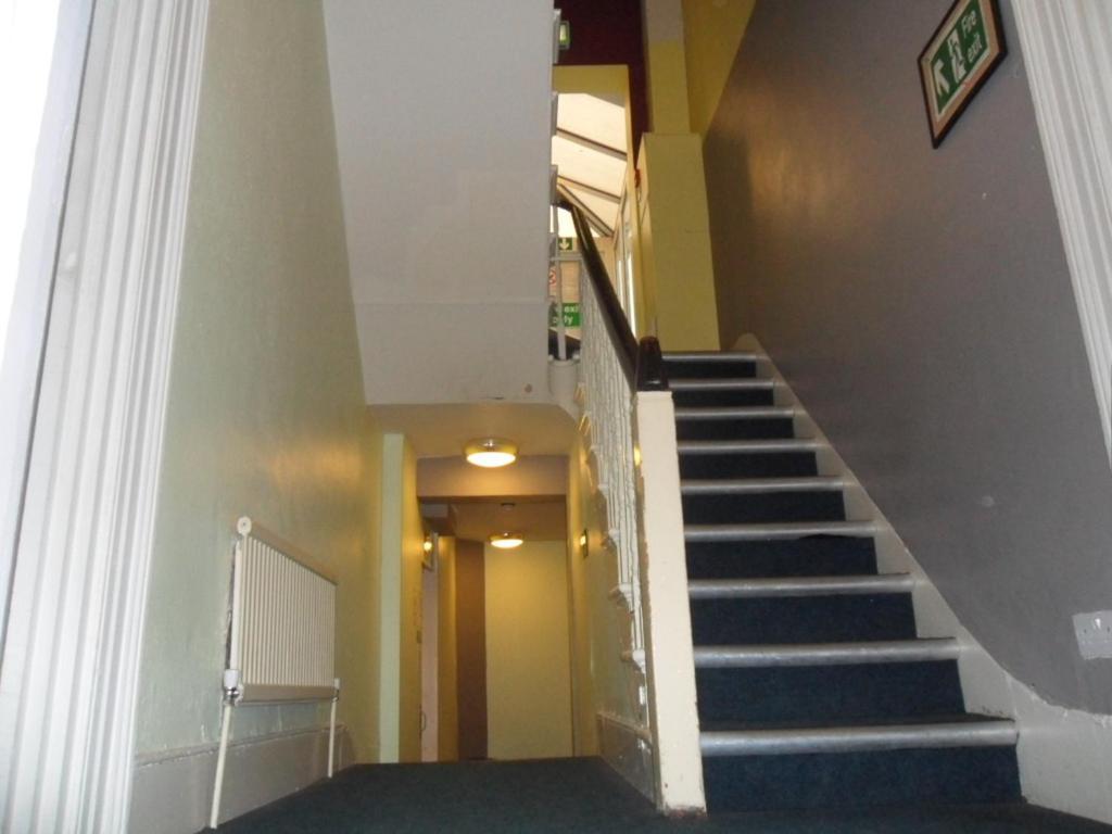 Arsenal Tavern Hostel