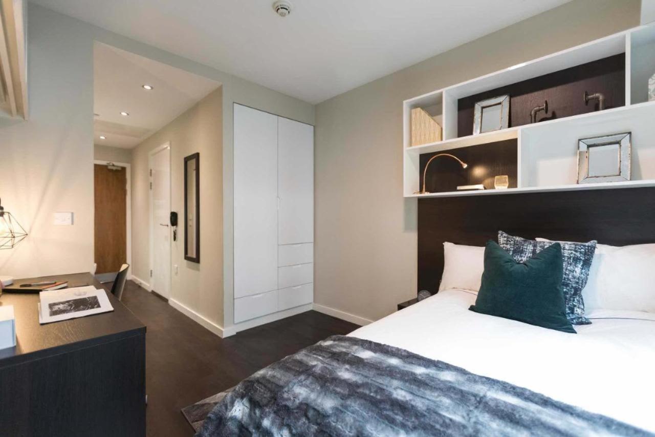 For Students Only Premium And 2 Bed At Chapter Old Street In Apartment