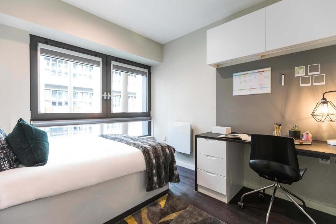 For Students Only Premium And 2 Bed At Chapter Old Street In *
