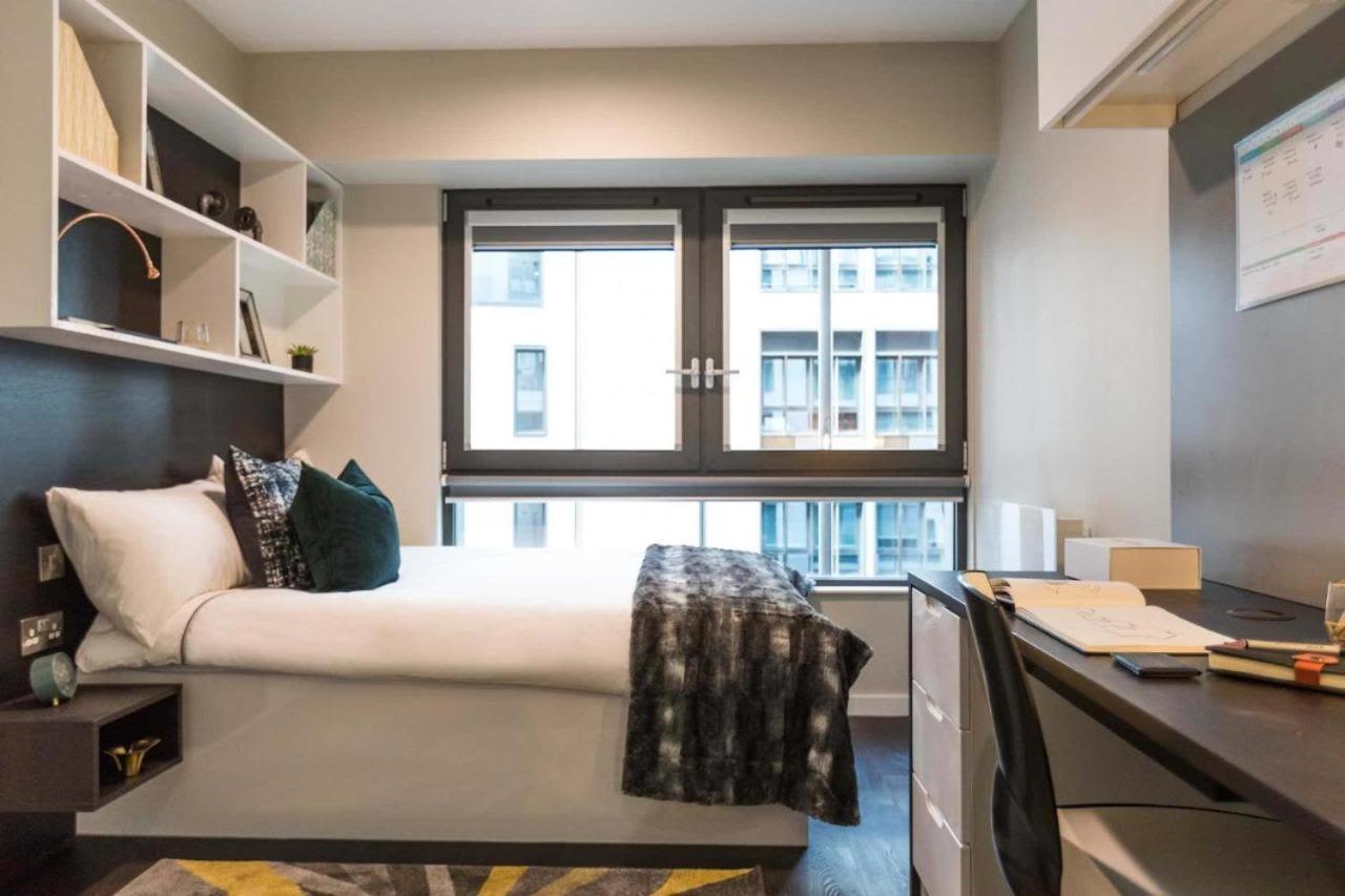 Apartment For Students Only Premium And 2 Bed At Chapter Old Street In