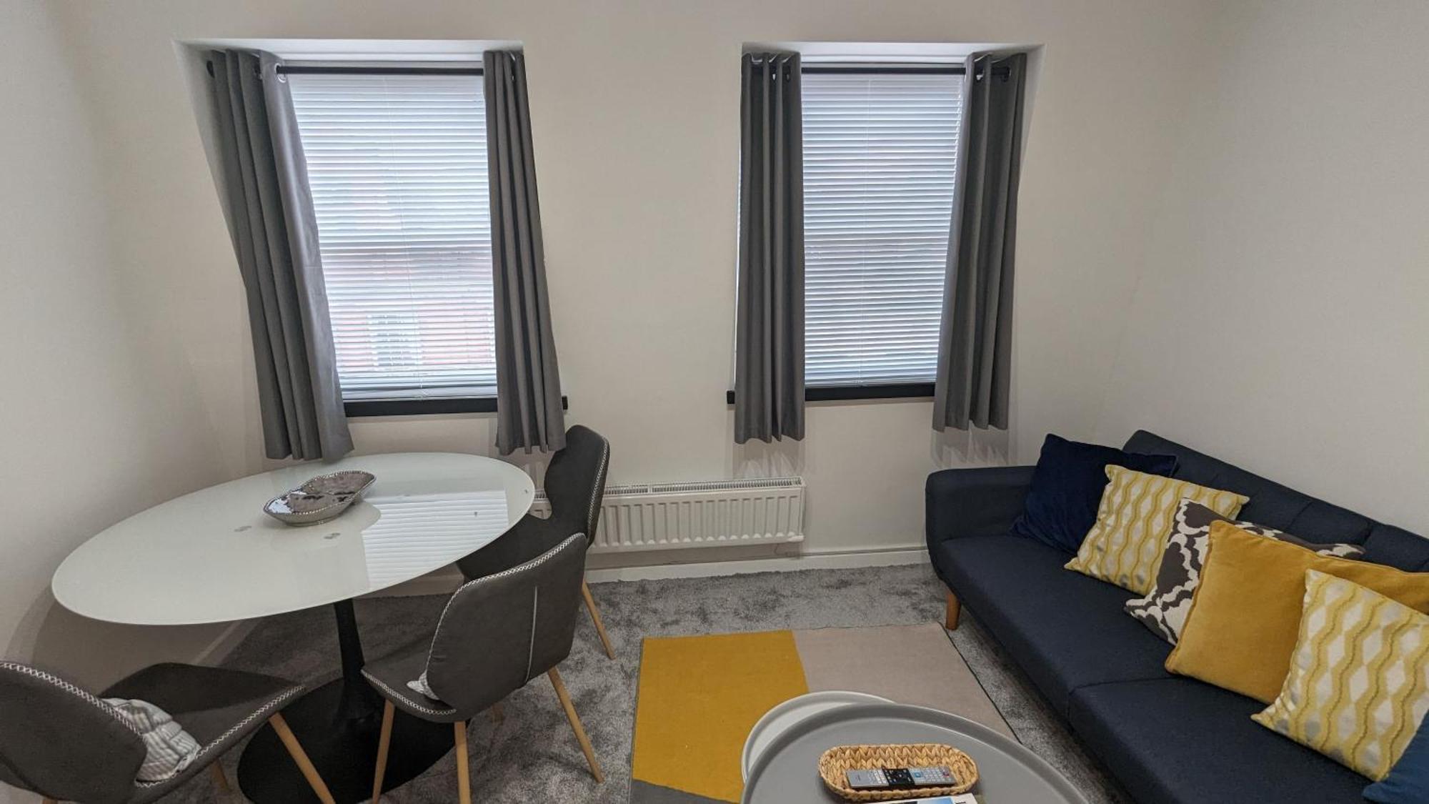 Charming & Quaint Old Compton - Quiet Guests Only Allowed, No Parties Allowed, Over 25 Years Old Or Families Londres