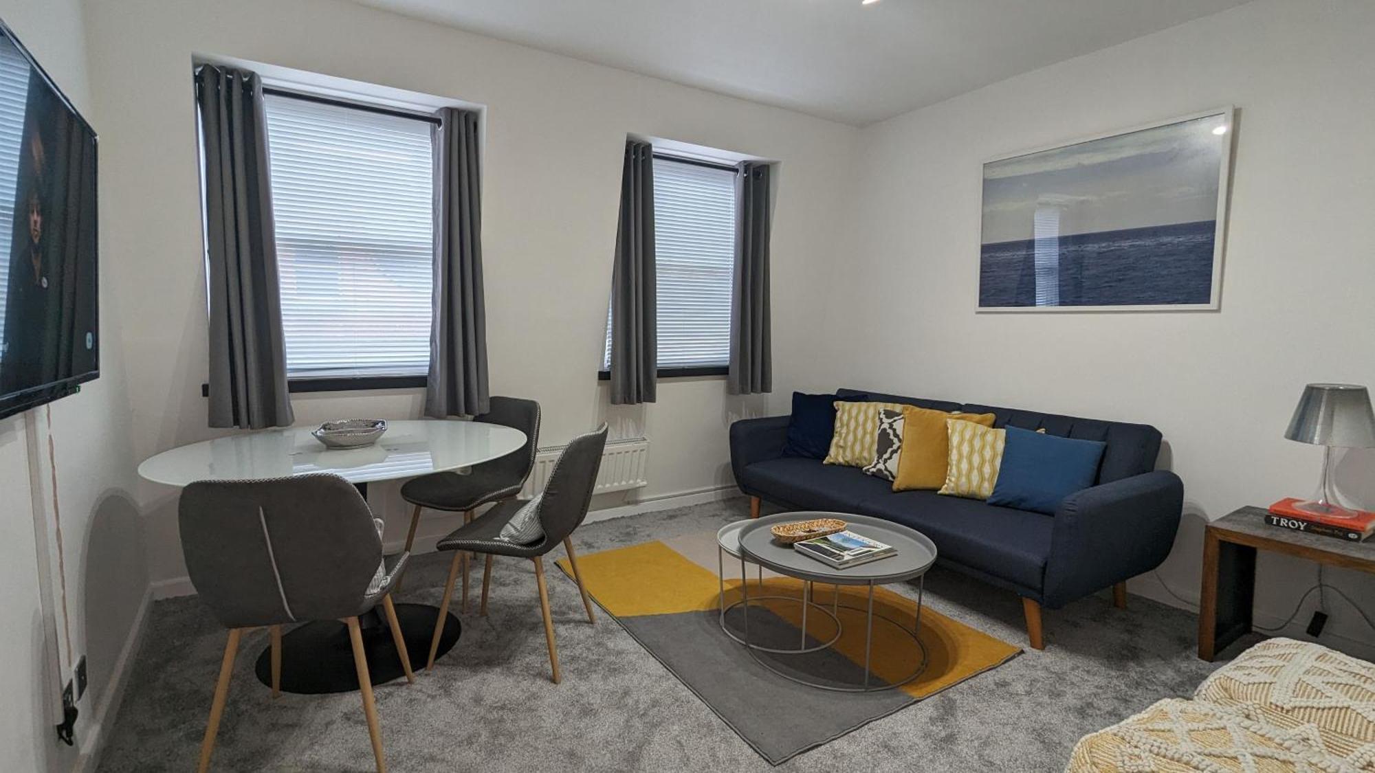 Charming & Quaint Old Compton - Quiet Guests Only Allowed, No Parties Allowed, Over 25 Years Old Or Families * Londres