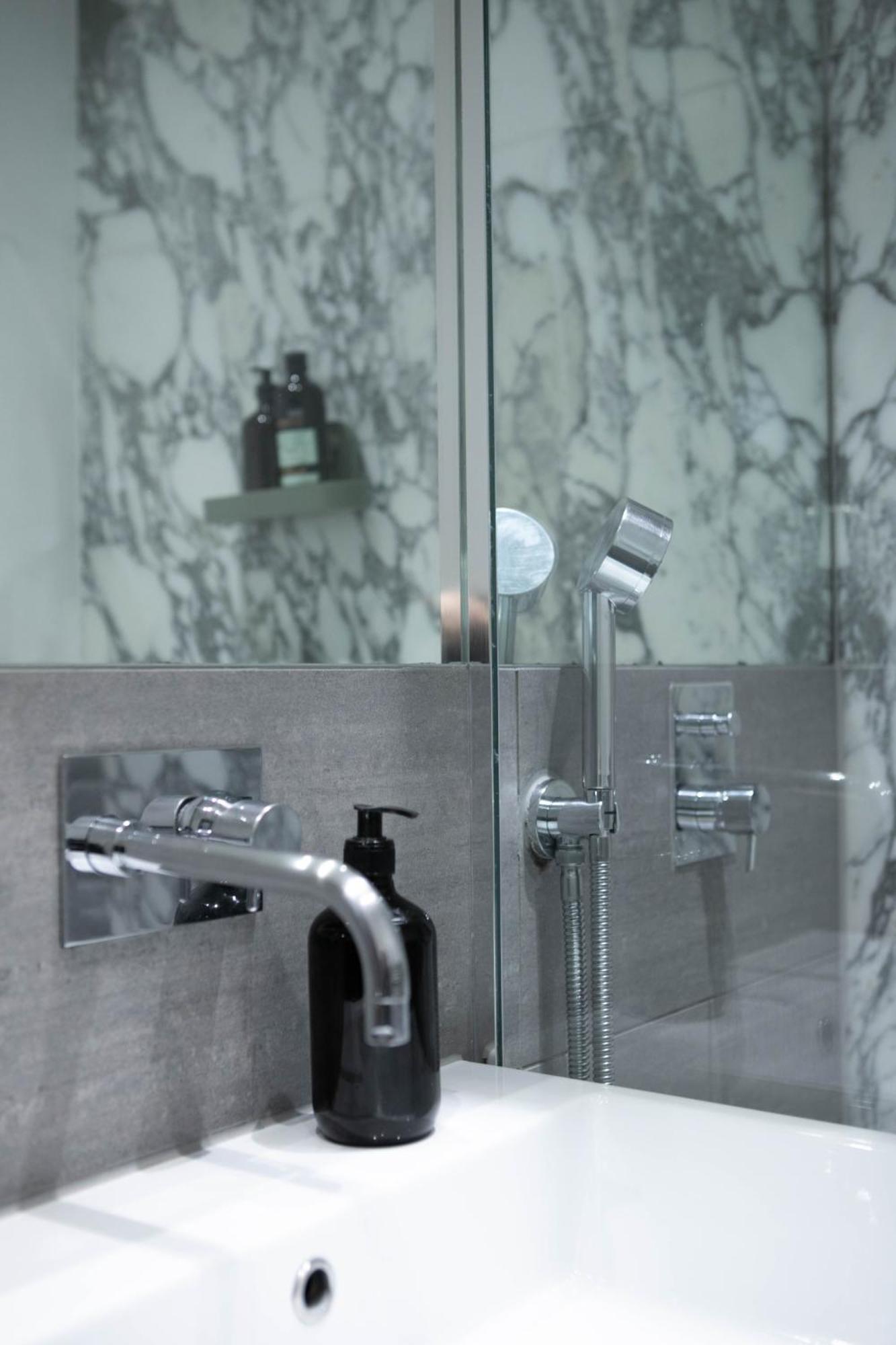 The Luxury London